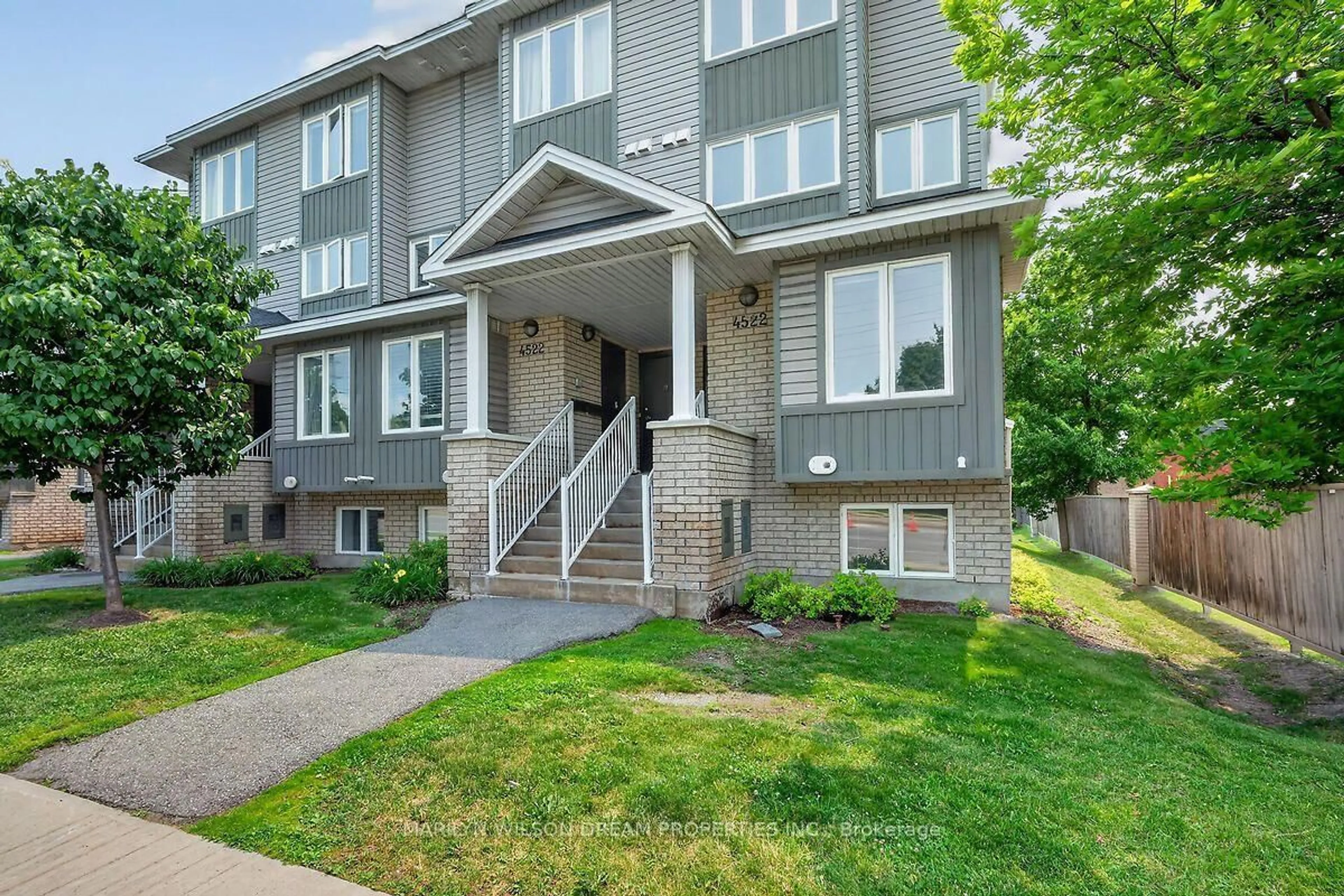 Unknown for 4522 Innes Rd #D, Ottawa Ontario K4A 0X5