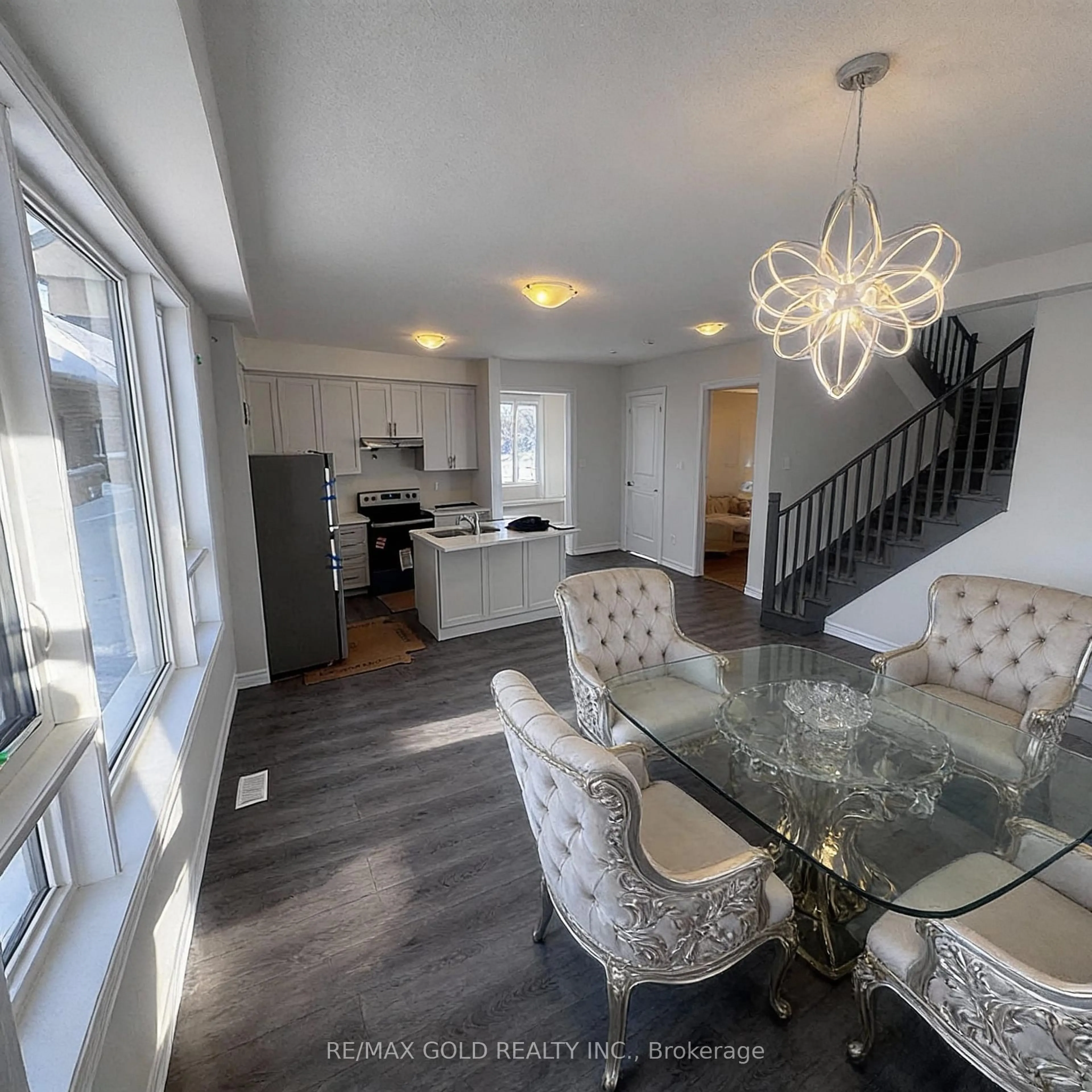 Dining room, unknown for 275 LINDSAY St, Kawartha Lakes Ontario K9V 0T4