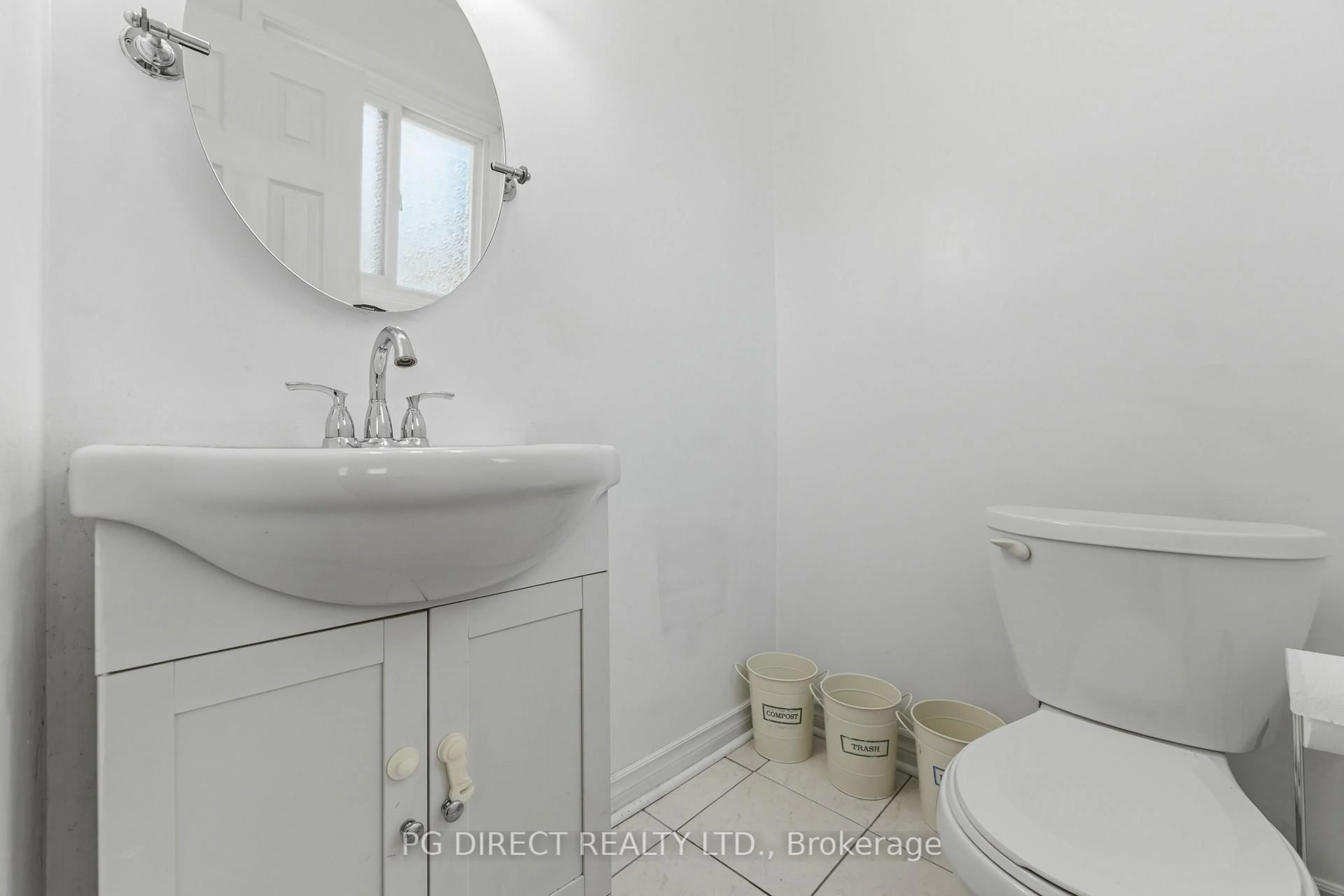 Standard bathroom, ceramic/tile floor for 3K Arnold Dr, Ottawa Ontario K2H 6V6
