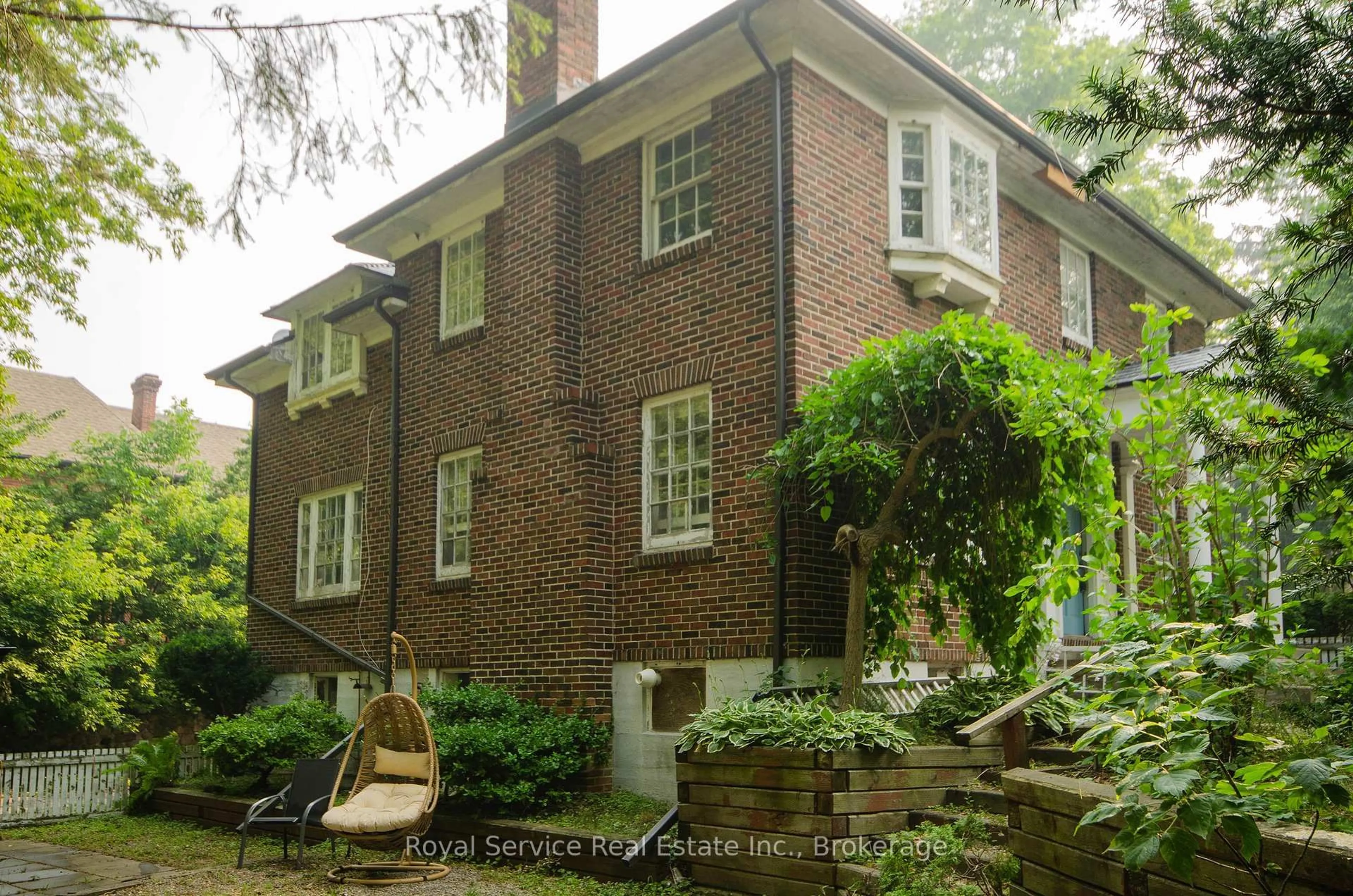 Home with brick exterior material, street for 52 King St, Port Hope Ontario L1A 2R5