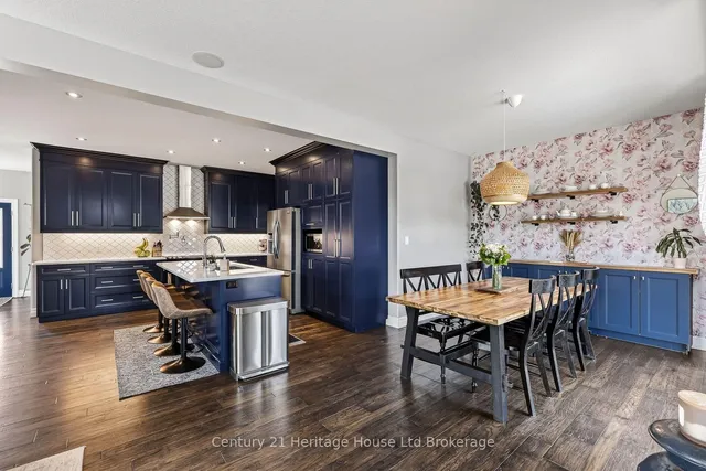 924 Springbank Ave, Woodstock 2