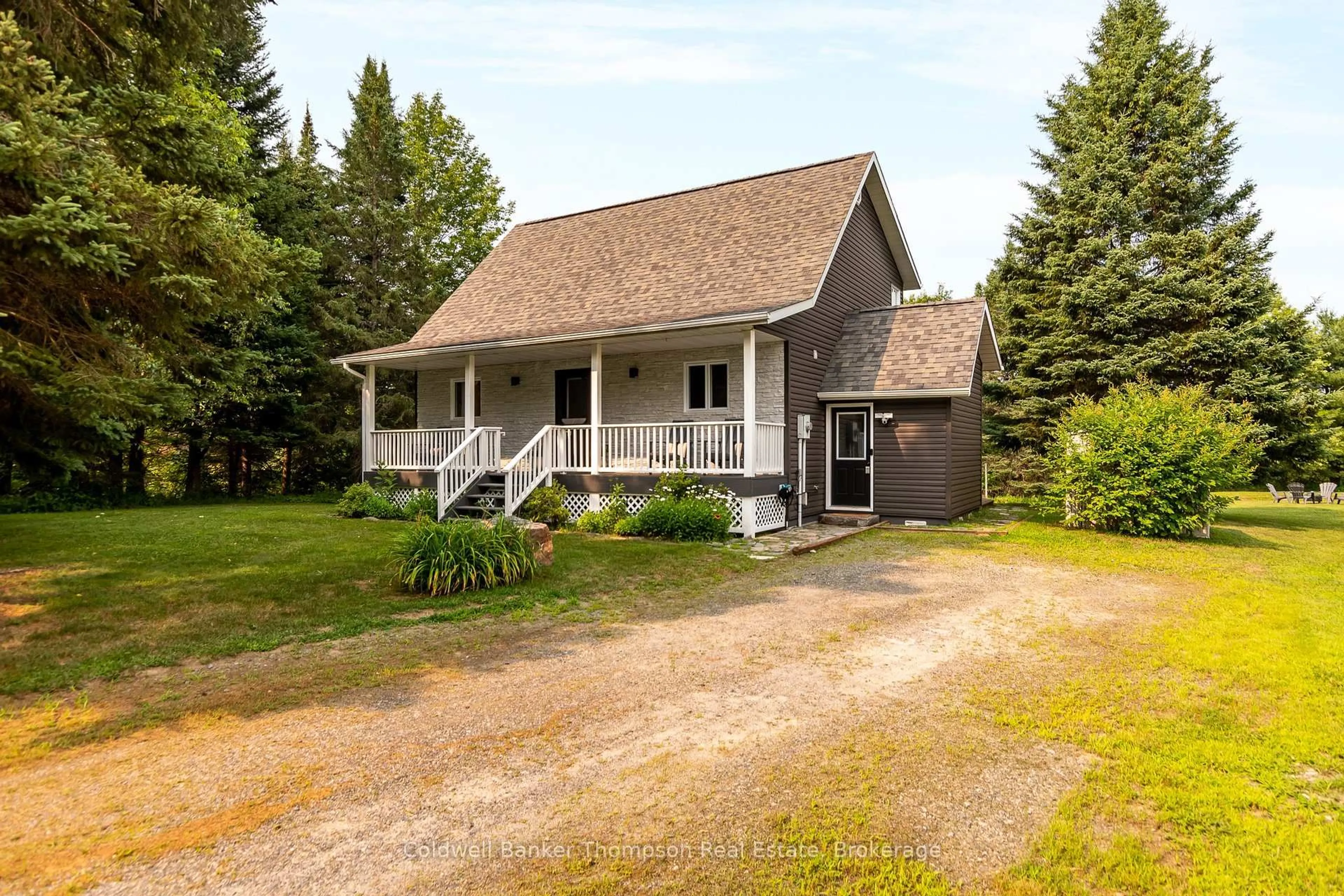 Unknown for 810 North Mary Lake Rd, Huntsville Ontario P1H 1S4