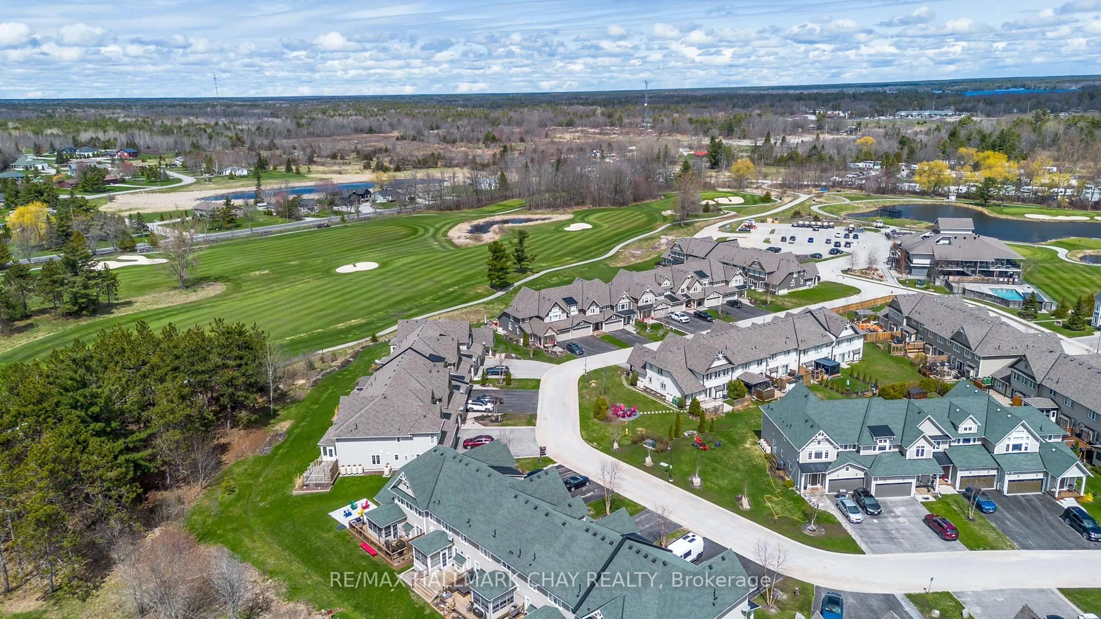 A pic from outside/outdoor area/front of a property/back of a property/a pic from drone, water/lake/river/ocean view for 41 Masters Cres, Georgian Bay Ontario L0K 1S0