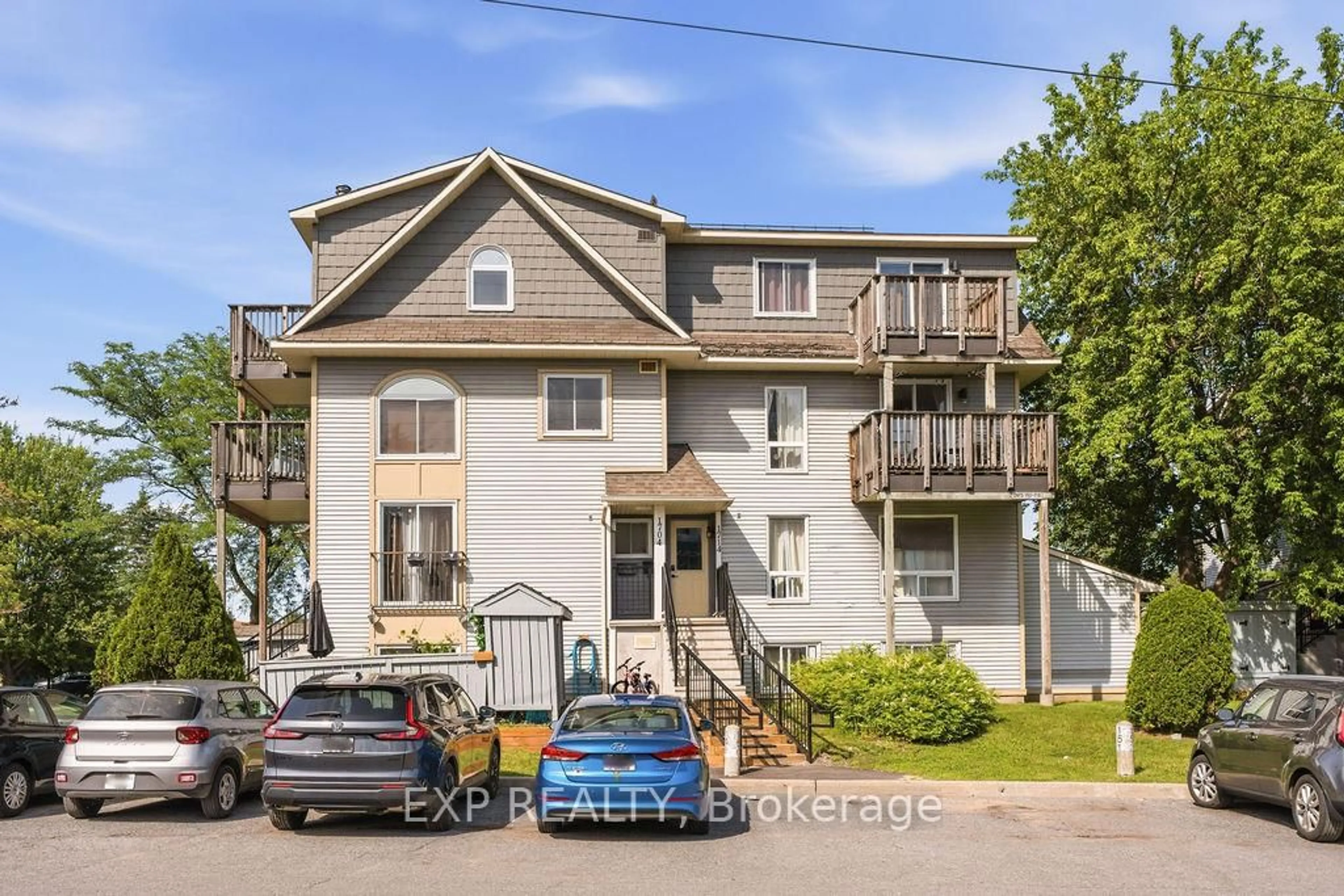 A pic from outside/outdoor area/front of a property/back of a property/a pic from drone, street for 1704 Tanguay Crt #Unit #56, Ottawa Ontario K2L 3X8