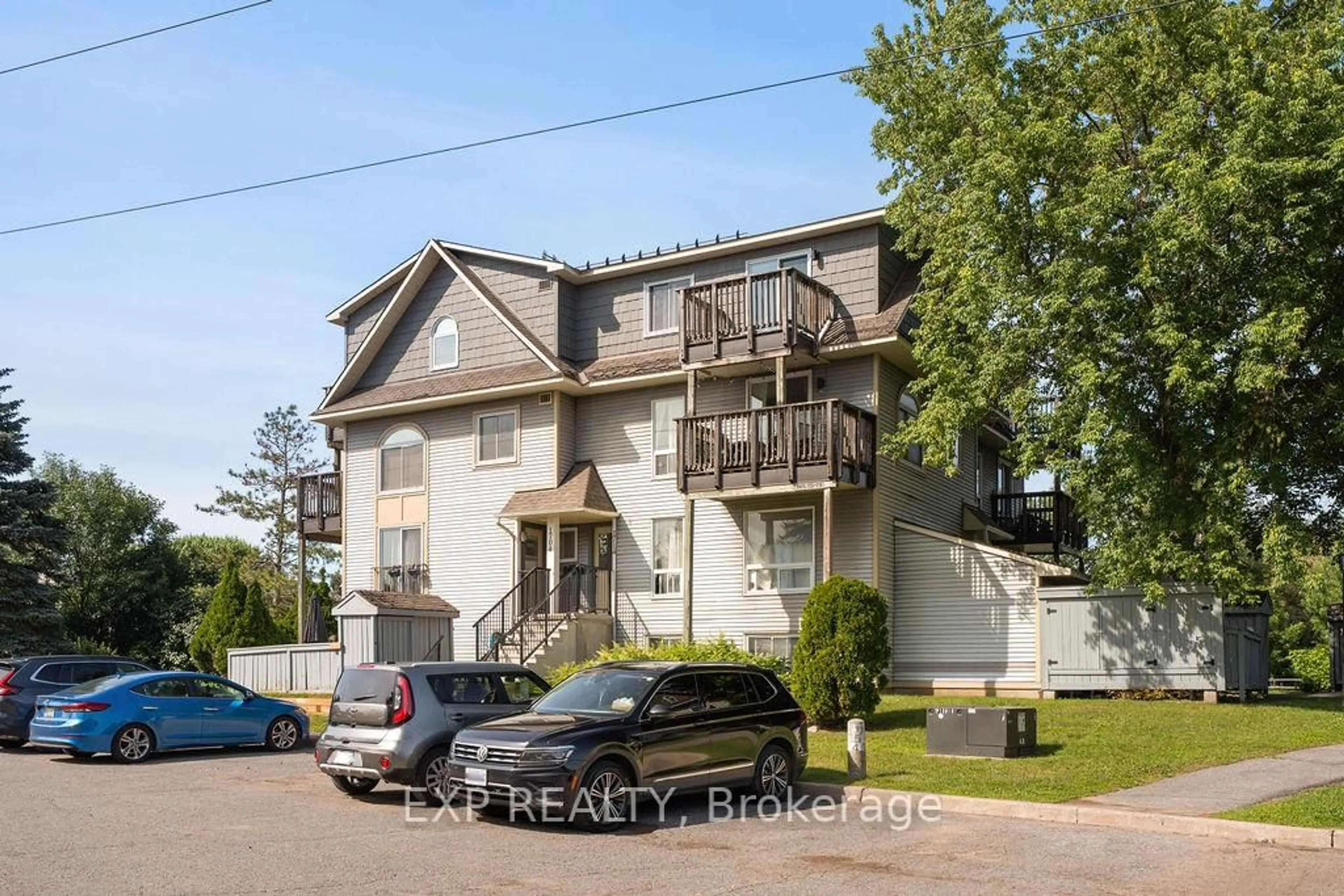 Unknown for 1704 Tanguay Crt #Unit #56, Ottawa Ontario K2L 3X8