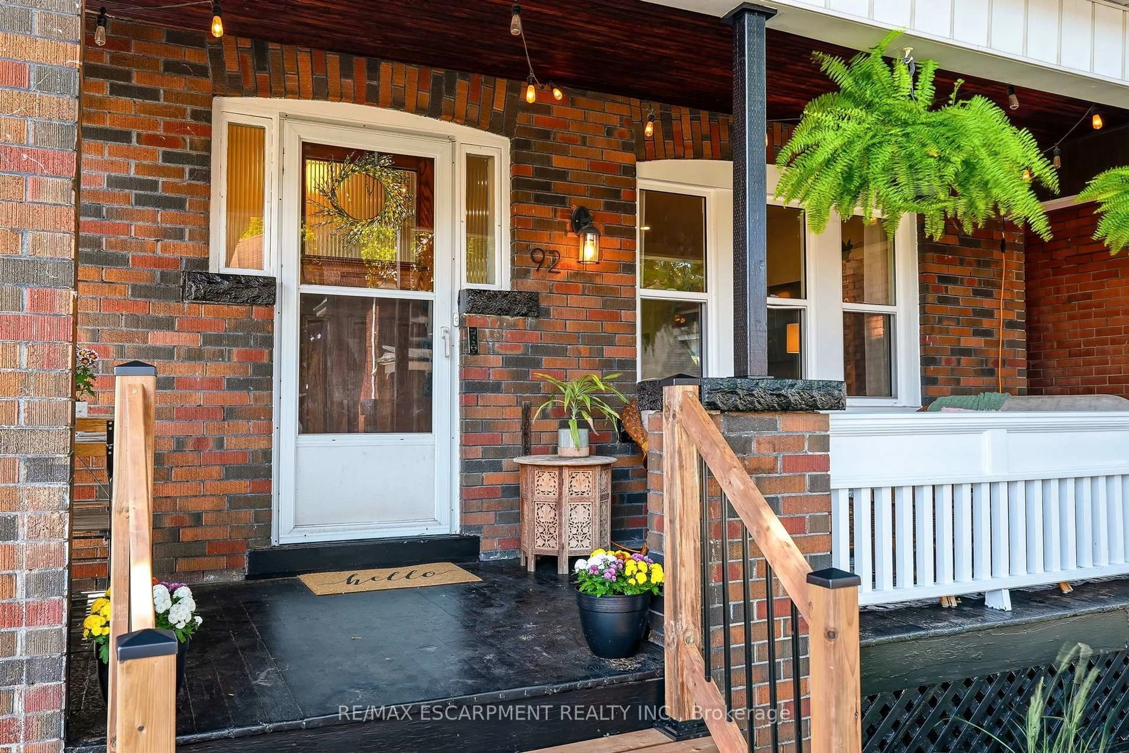 Unknown for 92 PROVINCE St, Hamilton Ontario L8K 2K8
