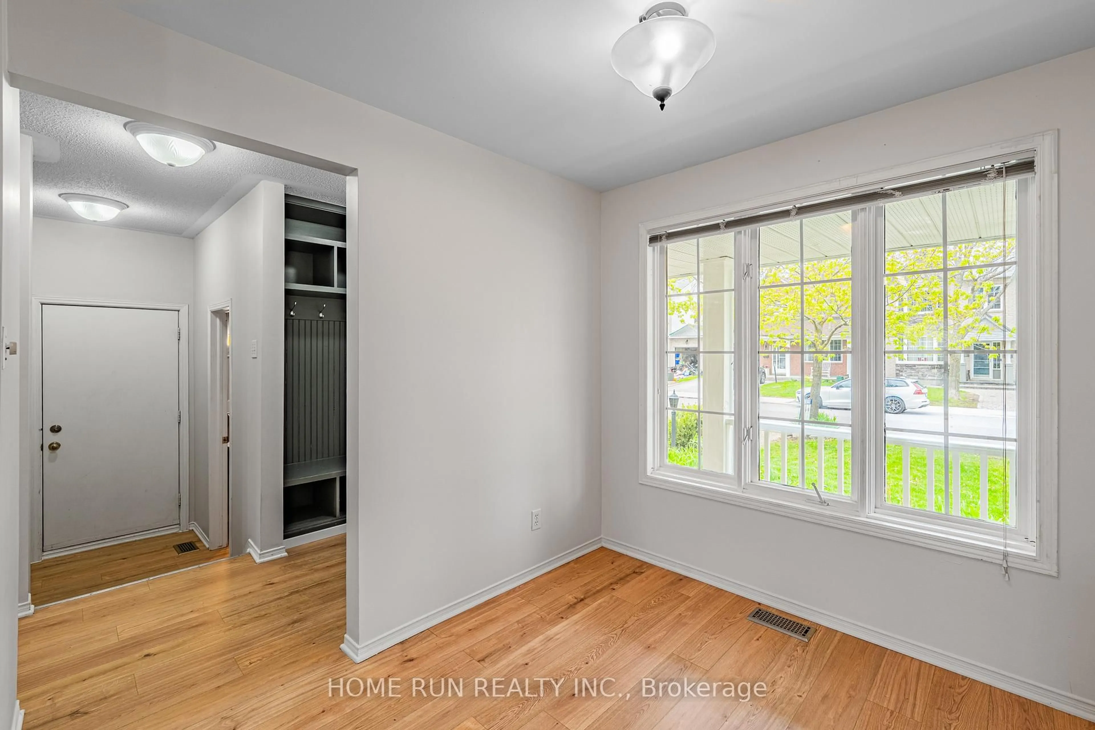 A pic of a room for 182 Windhurst Dr, Ottawa Ontario K2G 6J4