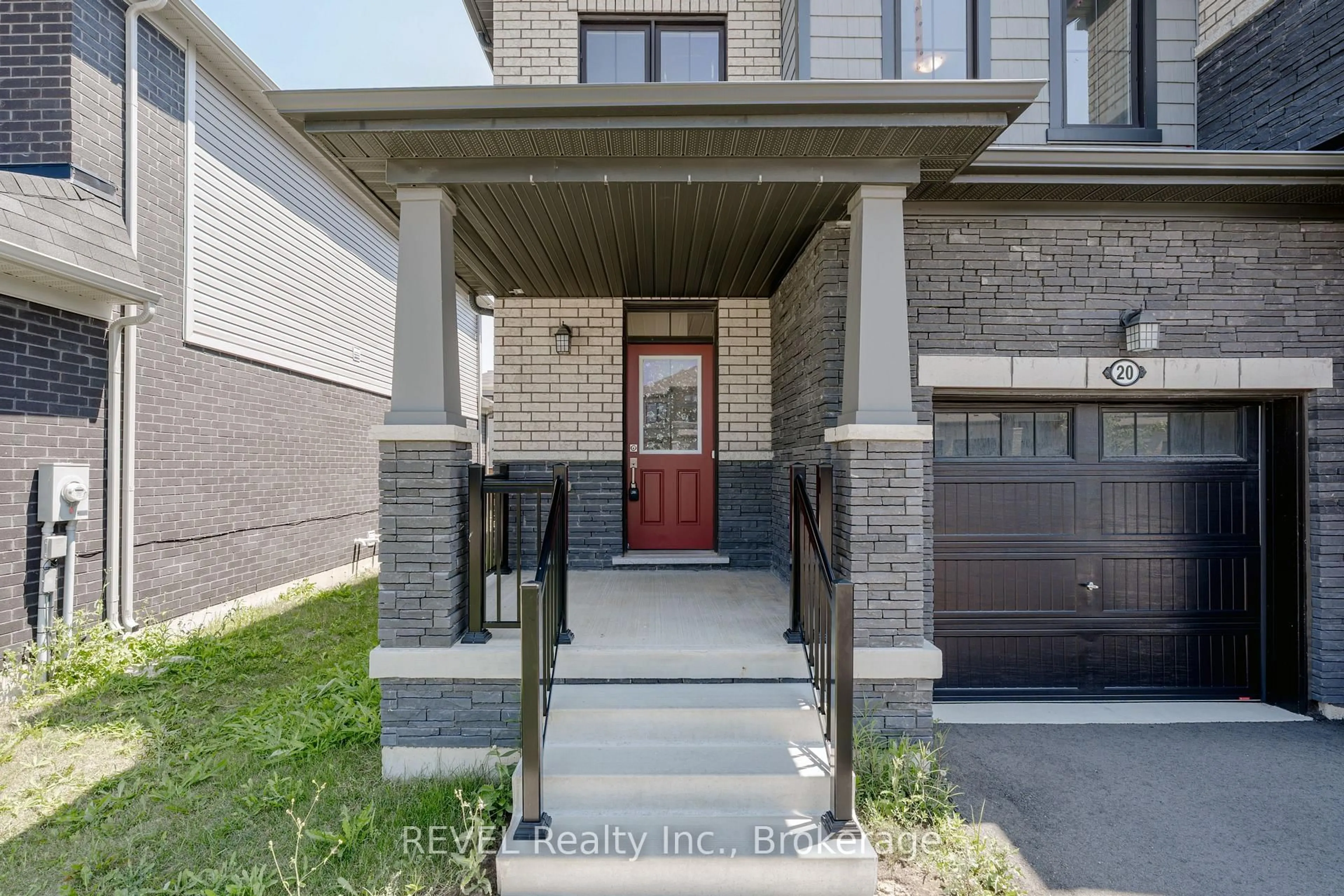 Home with brick exterior material, street for 20 Ever Sweet Way, Thorold Ontario L2V 0L1