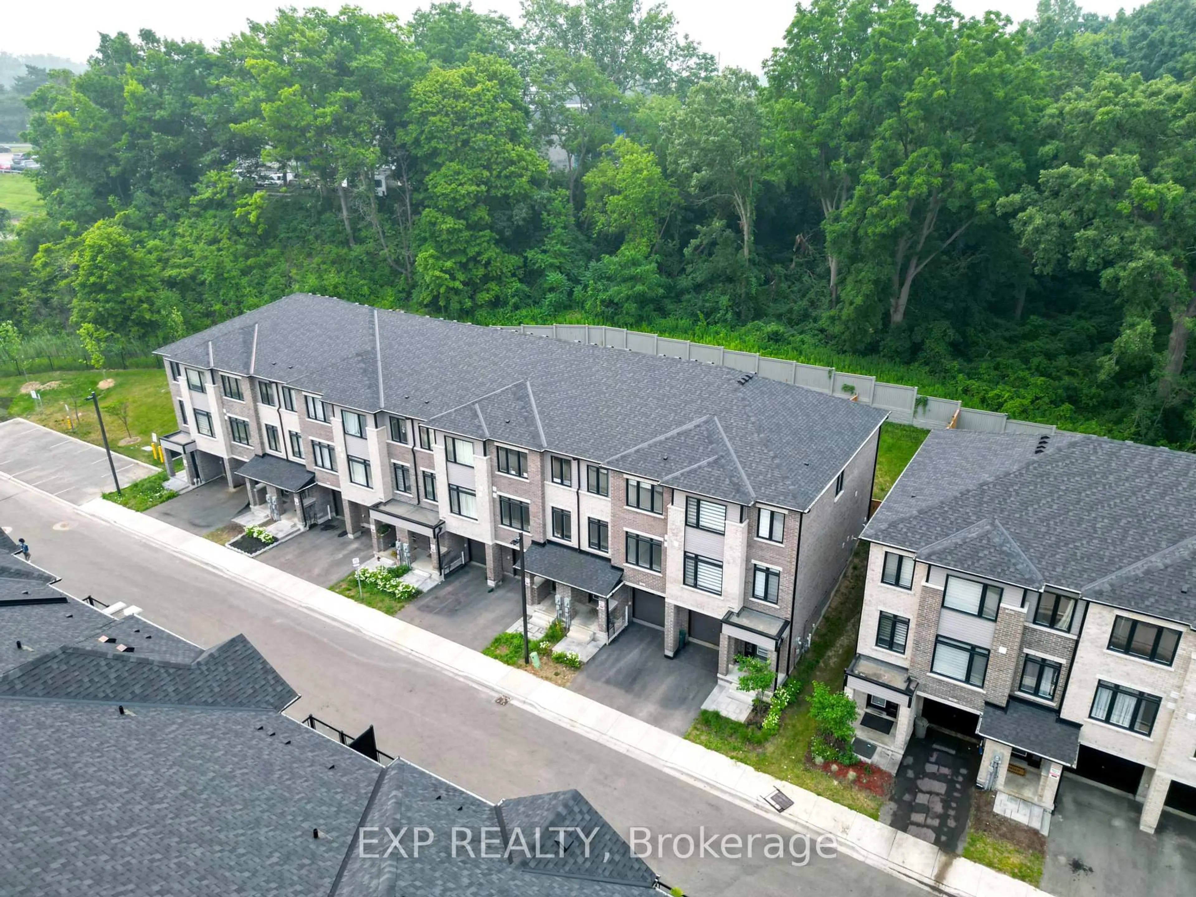 A pic from outside/outdoor area/front of a property/back of a property/a pic from drone, city buildings view from balcony for 585 Colborne St #1207, Brantford Ontario N3S 0K4