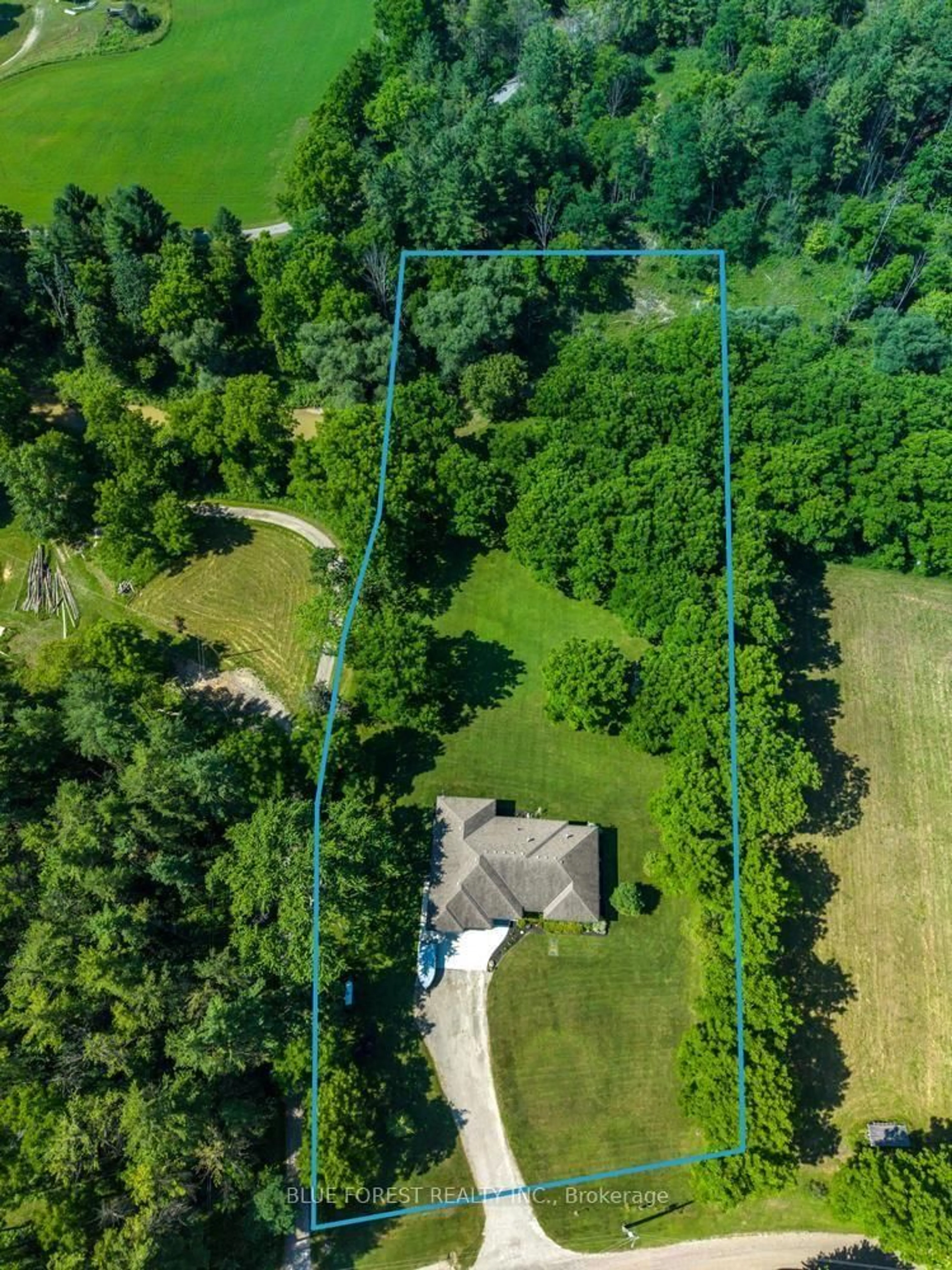 A pic from outside/outdoor area/front of a property/back of a property/a pic from drone, forest/trees view for 8795 Homestead Rd, Dutton/Dunwich Ontario N0L 1P0