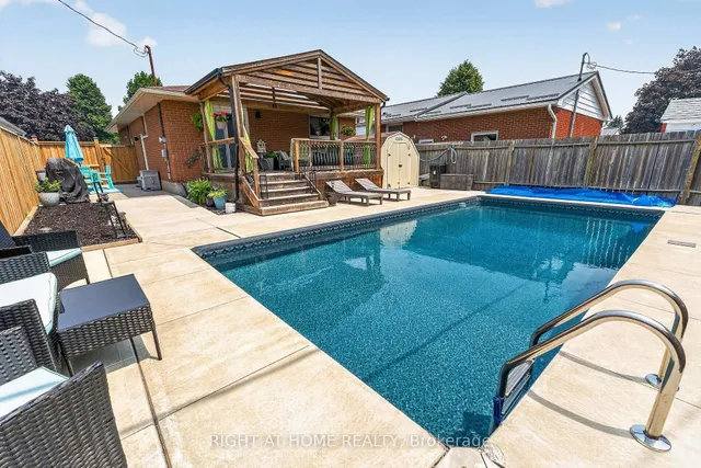 27 Dyer St, St. Thomas 4