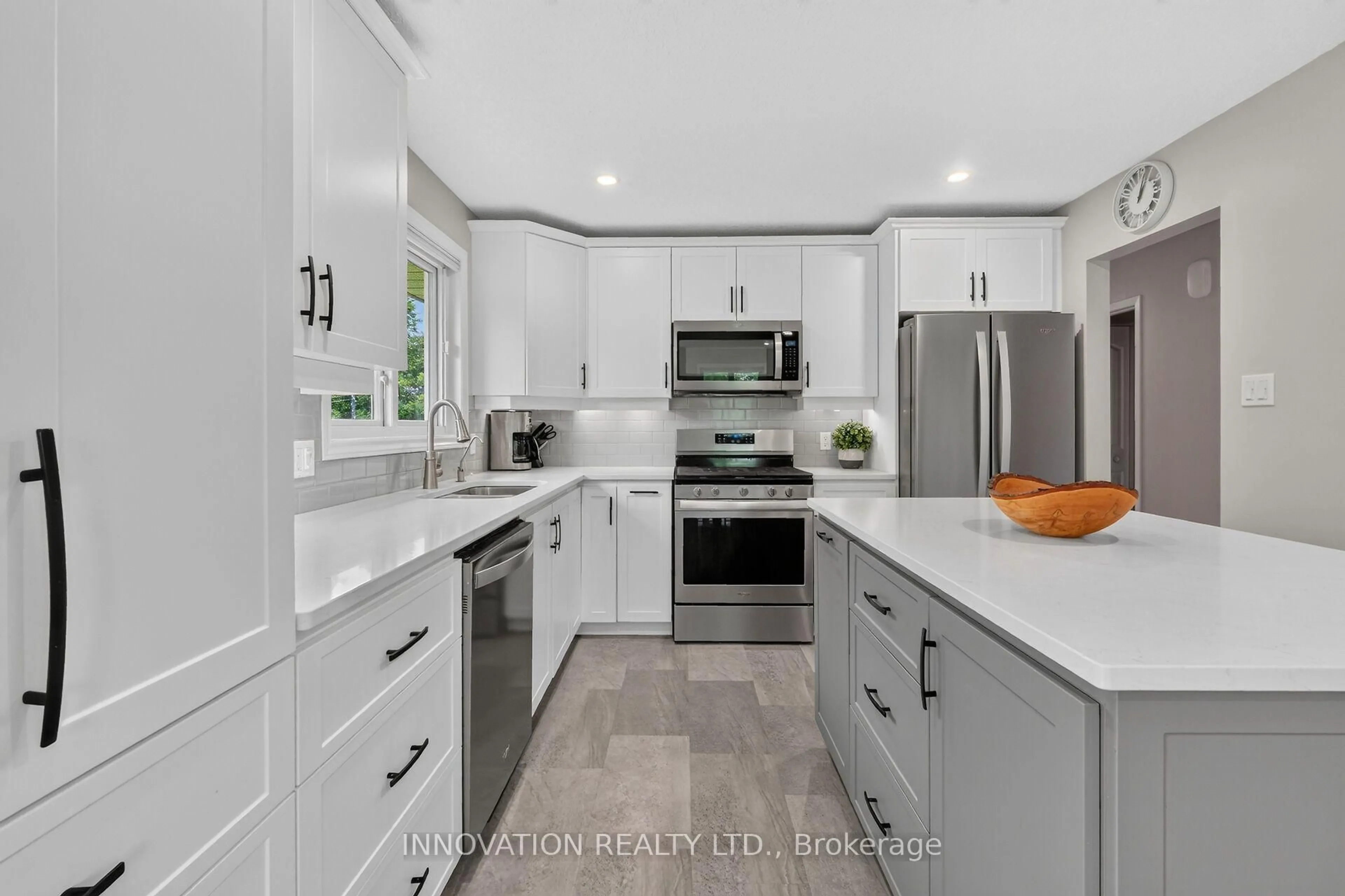 Open concept kitchen, ceramic/tile floor for 2675 Cindy Crt, Metcalfe Ontario K0A 2P0