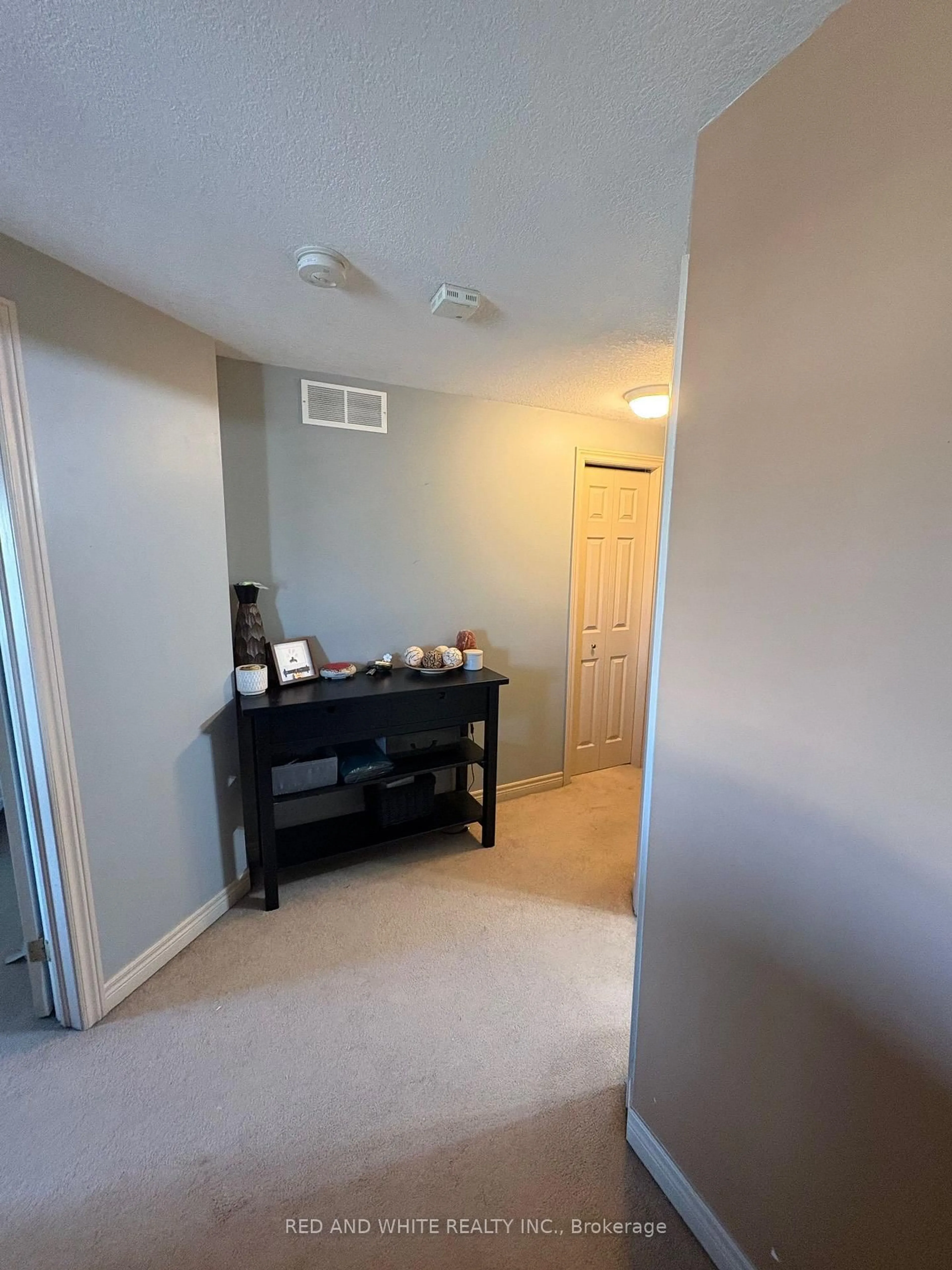 A pic of a room for 51 Swift Cres, Guelph Ontario N1E 7J3