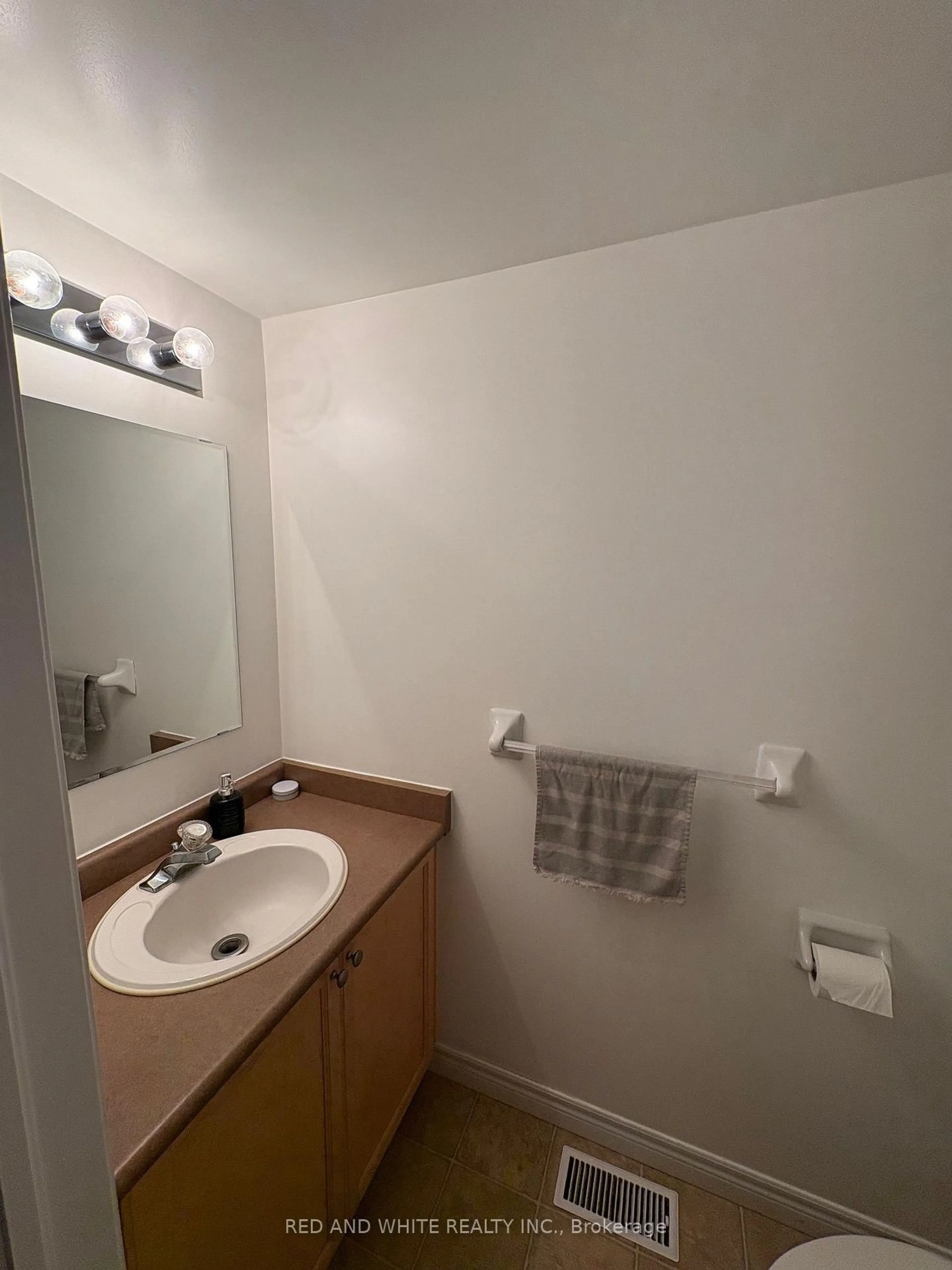 A pic of a room for 51 Swift Cres, Guelph Ontario N1E 7J3