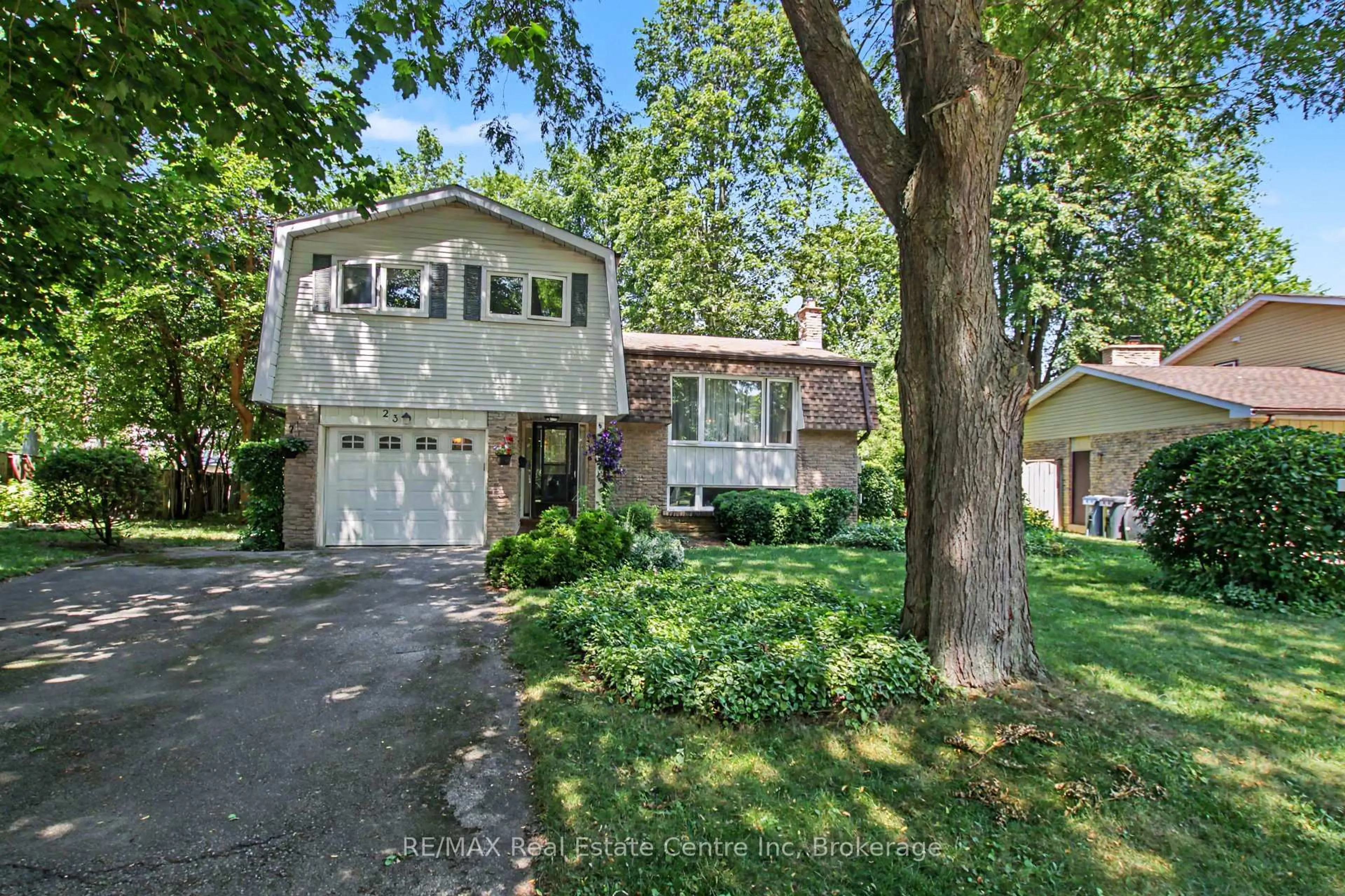 Unknown for 23 Northwood Cres, Guelph Ontario N1H 6Z5