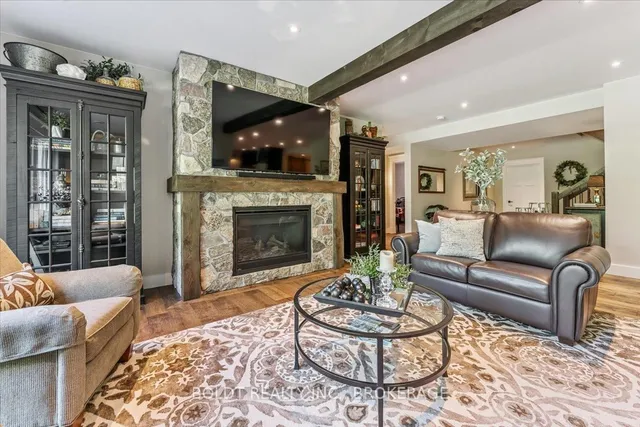 36 Philmori Blvd, Pelham 5