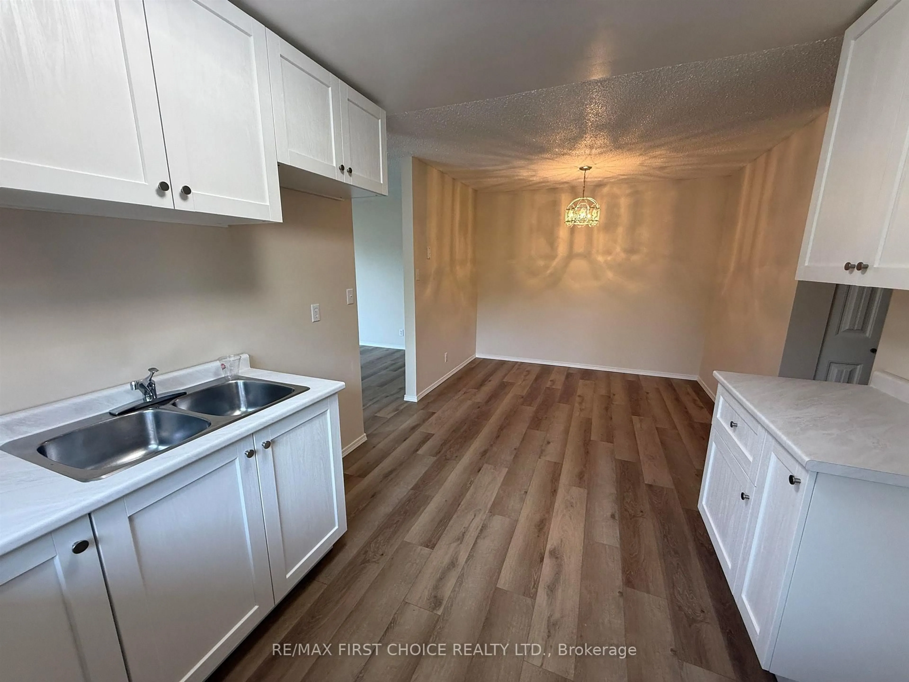Standard kitchen, wood/laminate floor for 57 Ingall Dr, Dryden Ontario P8N 3B9