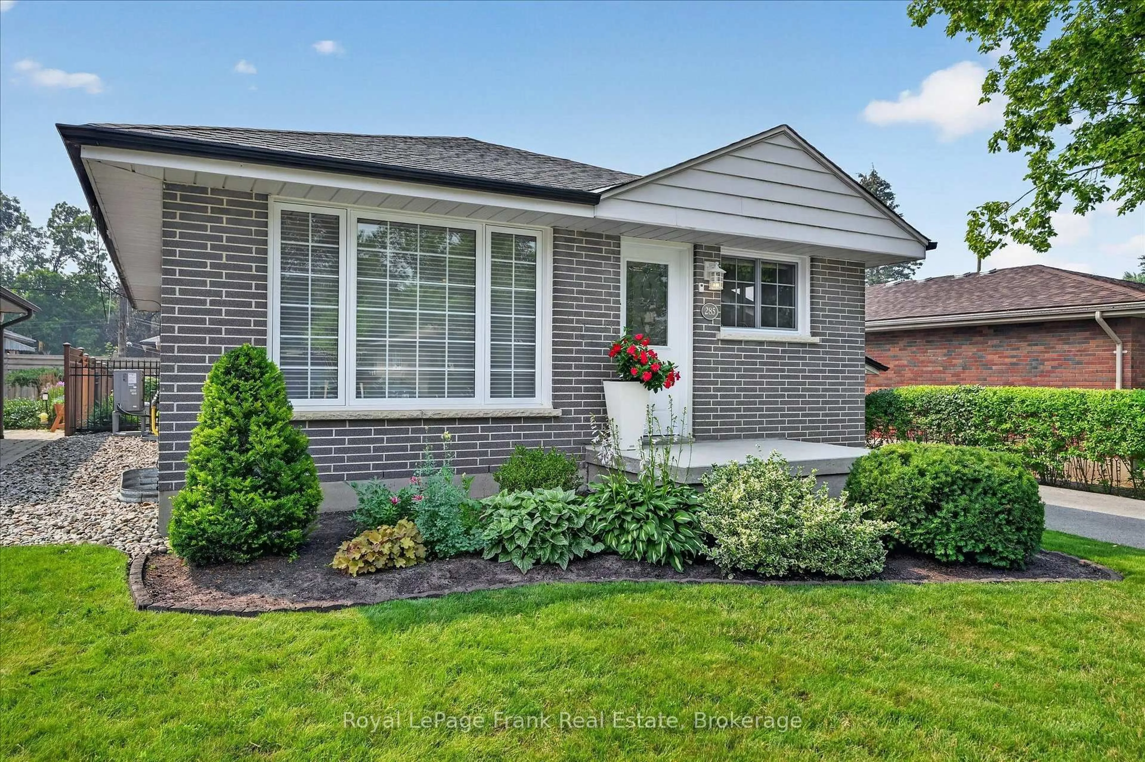 Home with brick exterior material, street for 285 St Annes Cres, Peterborough Ontario K9H 5J3