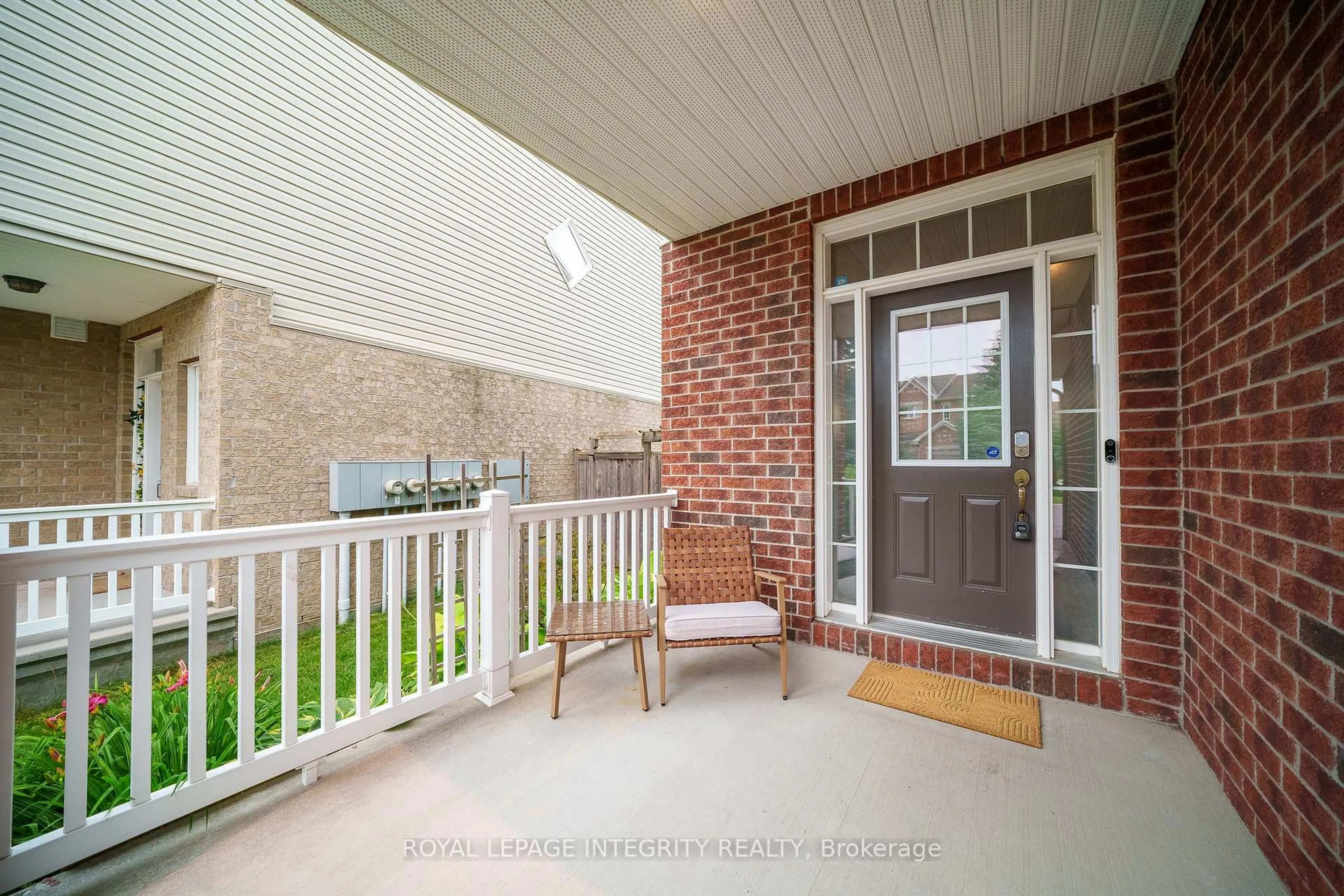 Unknown for 748 Bowercrest Cres, Ottawa Ontario K1V 2M3