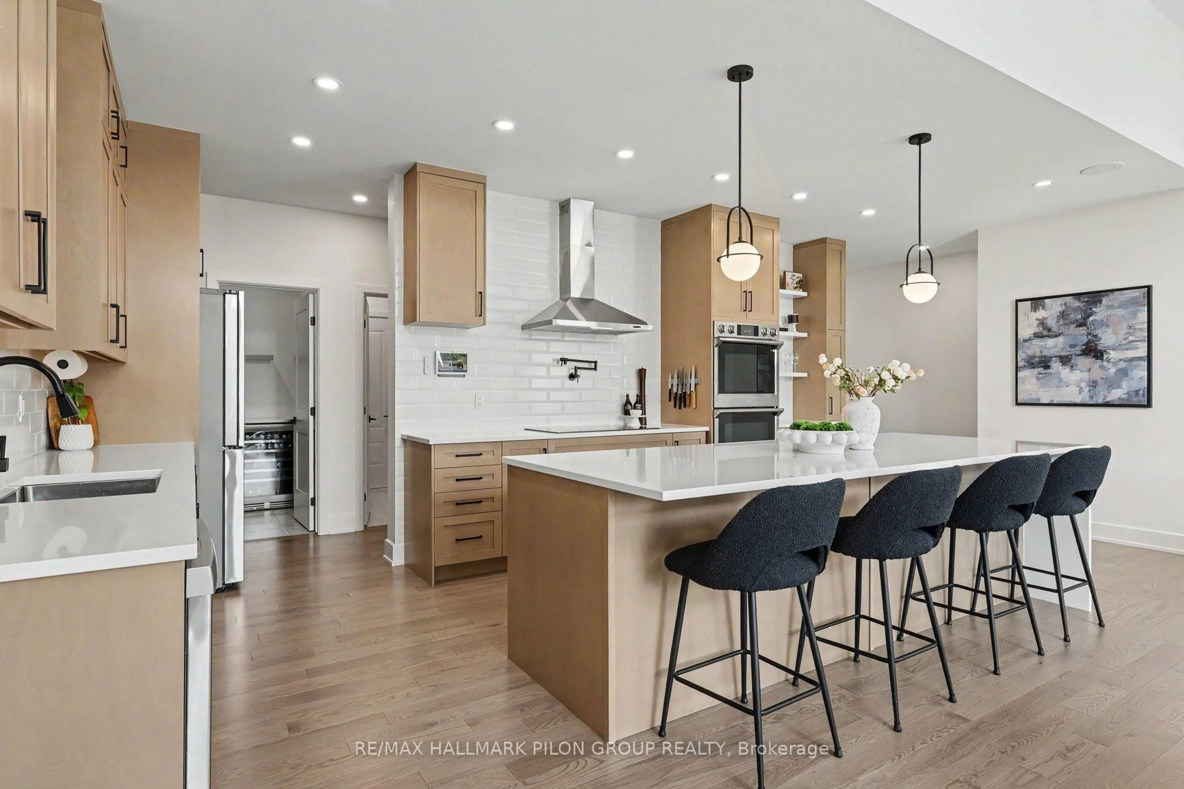 Open concept kitchen, unknown for 211 Metric Circ, Ottawa Ontario K2V 0L3