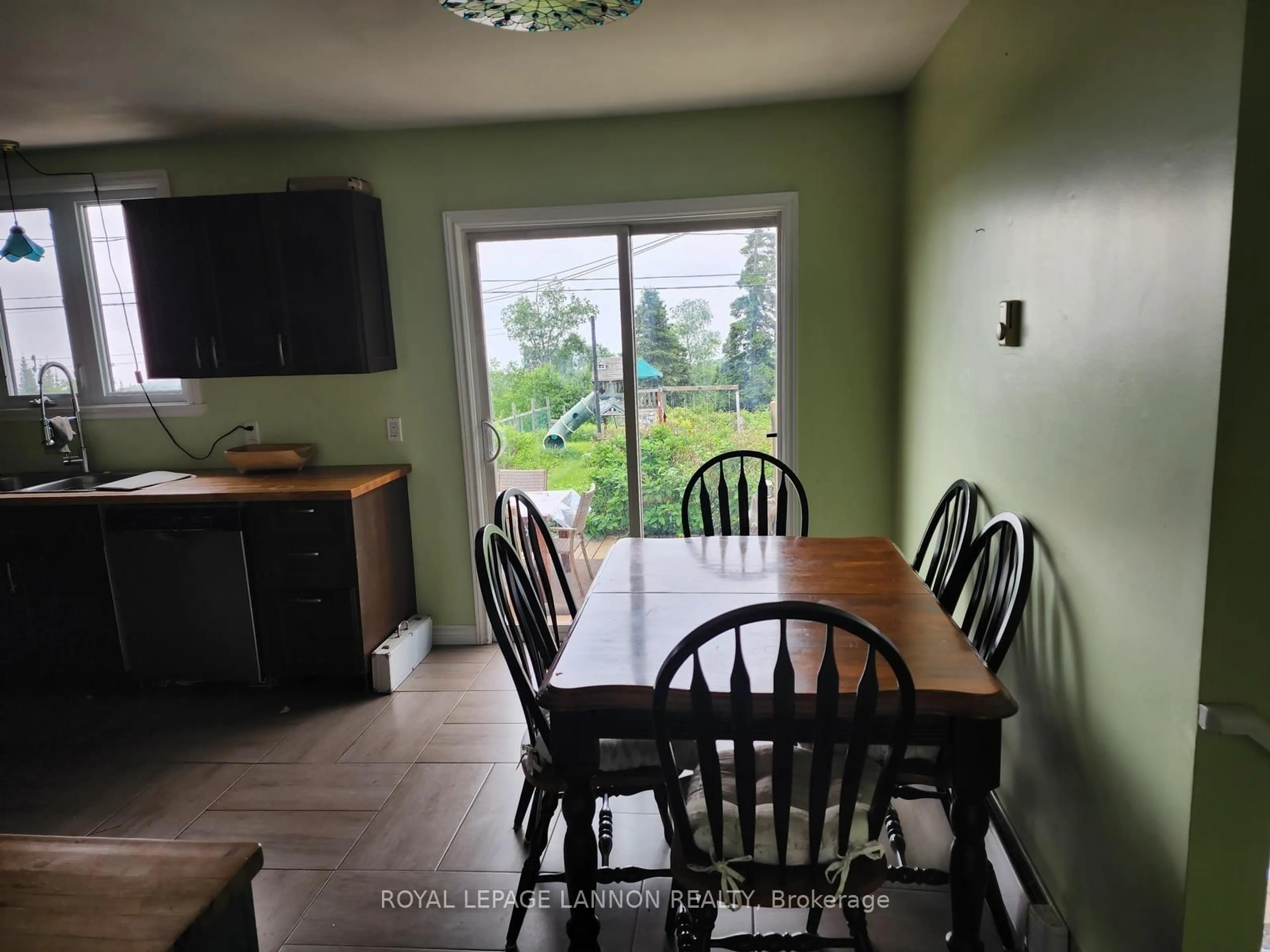 Dining room, unknown for 94 LAKEVIEW Dr, Terrace Bay Ontario P0T 2W0