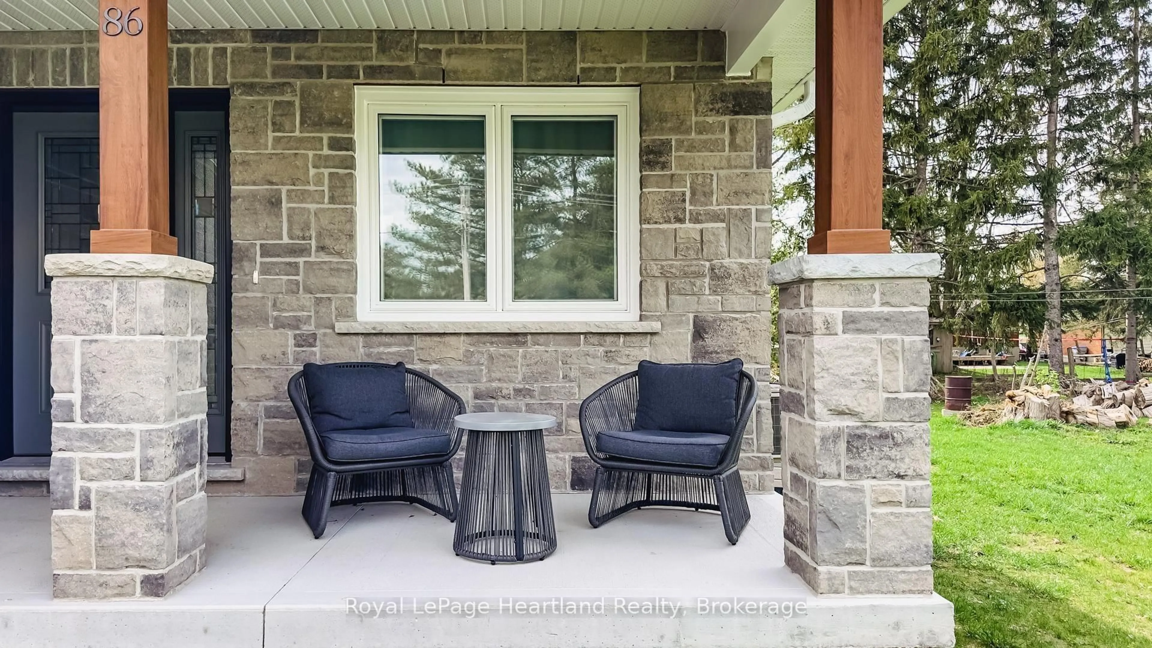 Patio, unknown for 86 Osborne St, Central Huron Ontario L0M 1L0