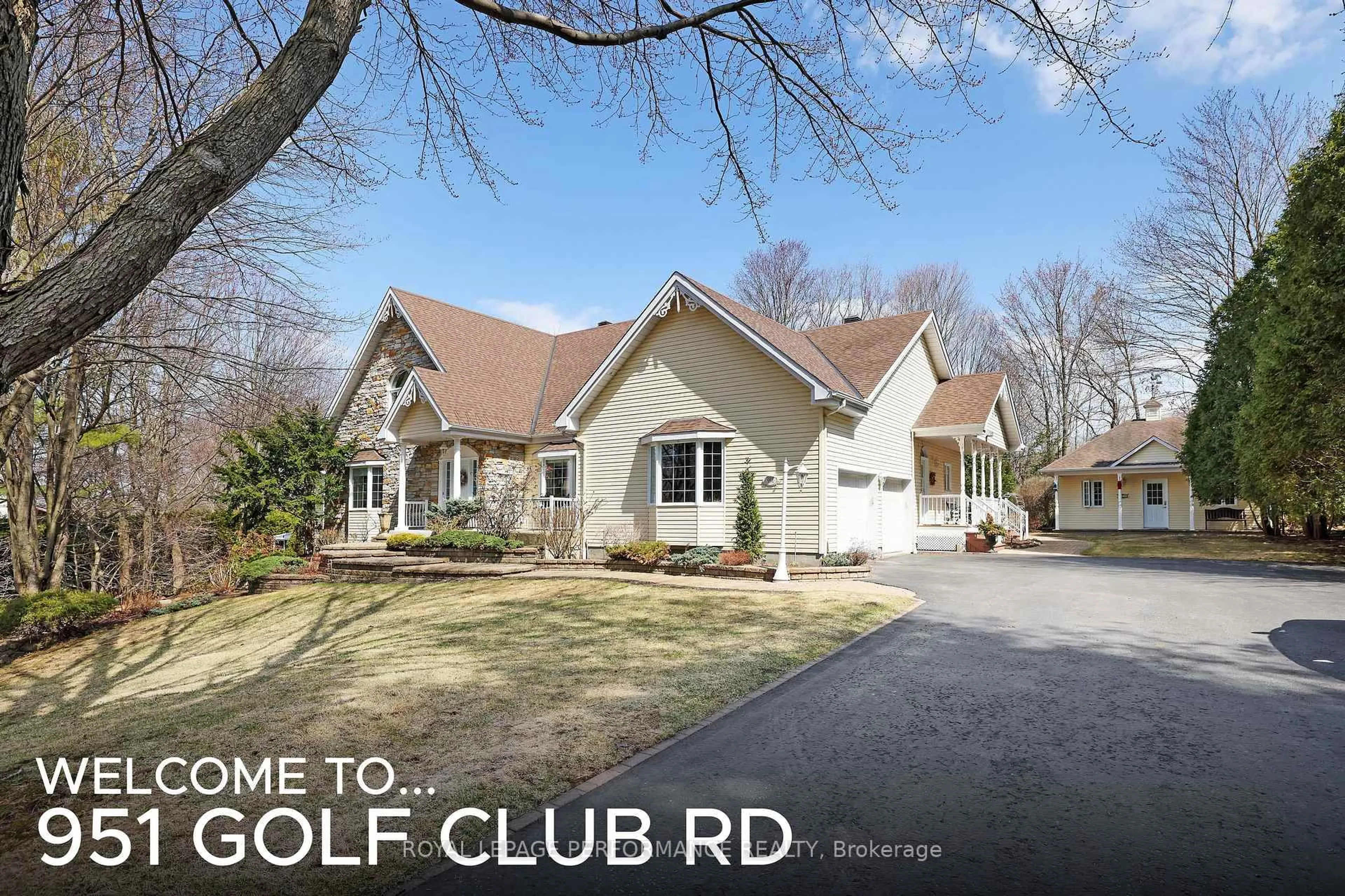 A pic from outside/outdoor area/front of a property/back of a property/a pic from drone, street for 951 Golf Club Rd, Hawkesbury Ontario K6A 2R2