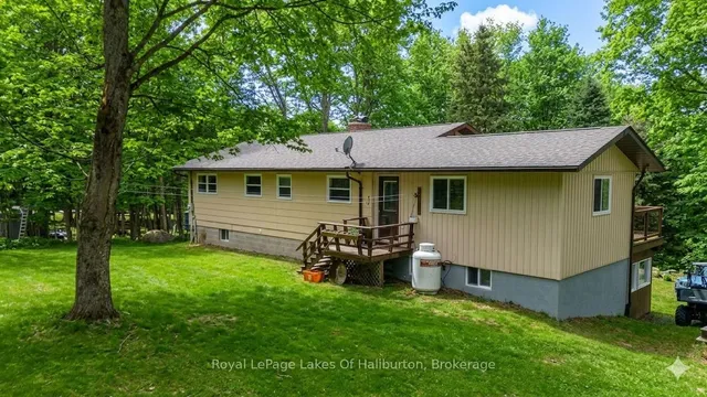 1096 Chelsea Lane, Algonquin Highlands 2