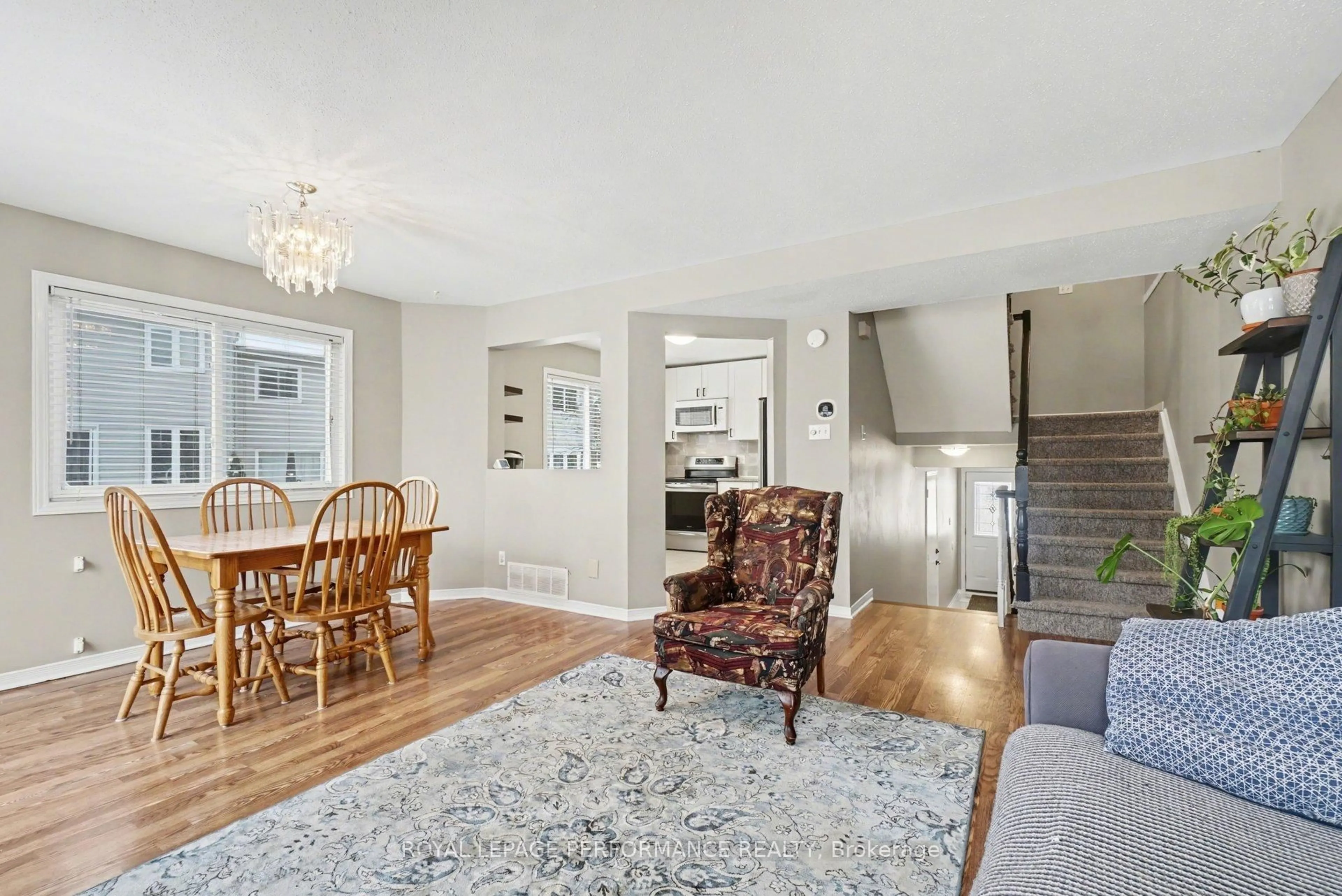 Living room with furniture, unknown for 1403 Beaucourt Pl, Ottawa Ontario K4A 1W3