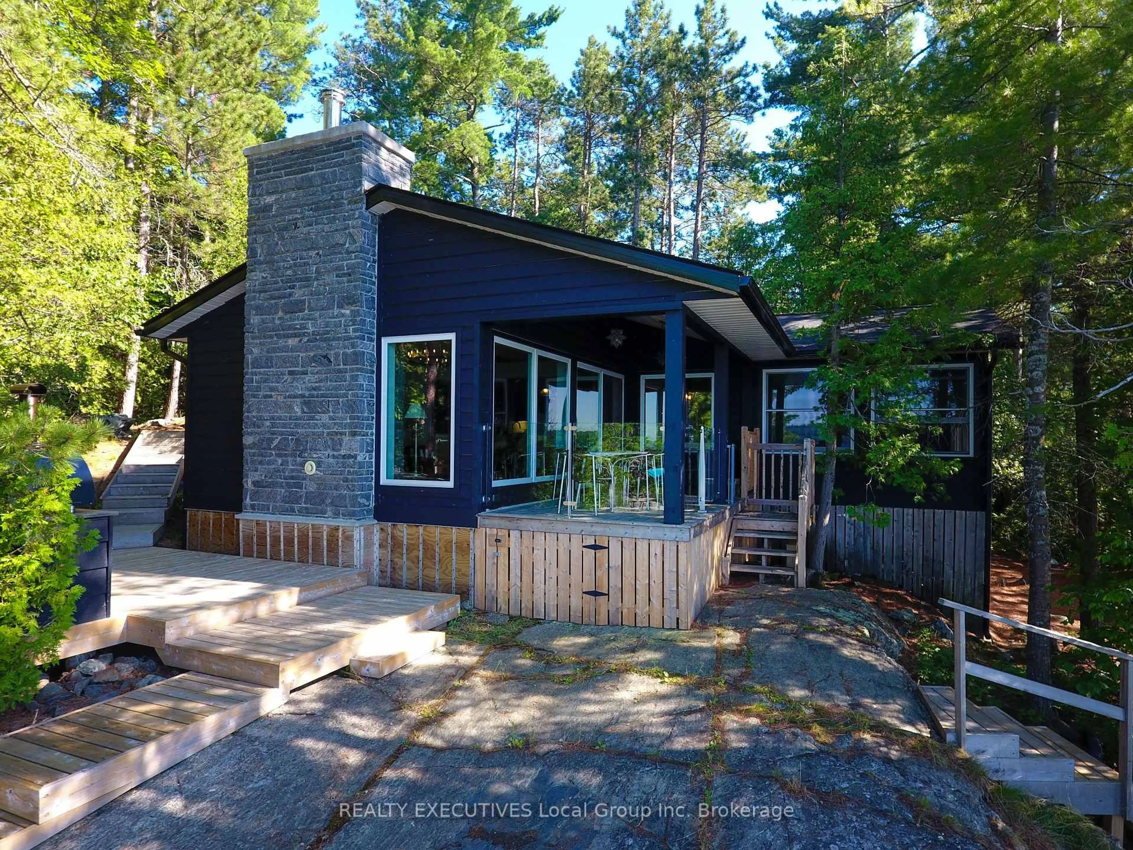 Unknown for 20 Lake Temagami Part 1119 Island, Temagami Ontario P0H 2H0