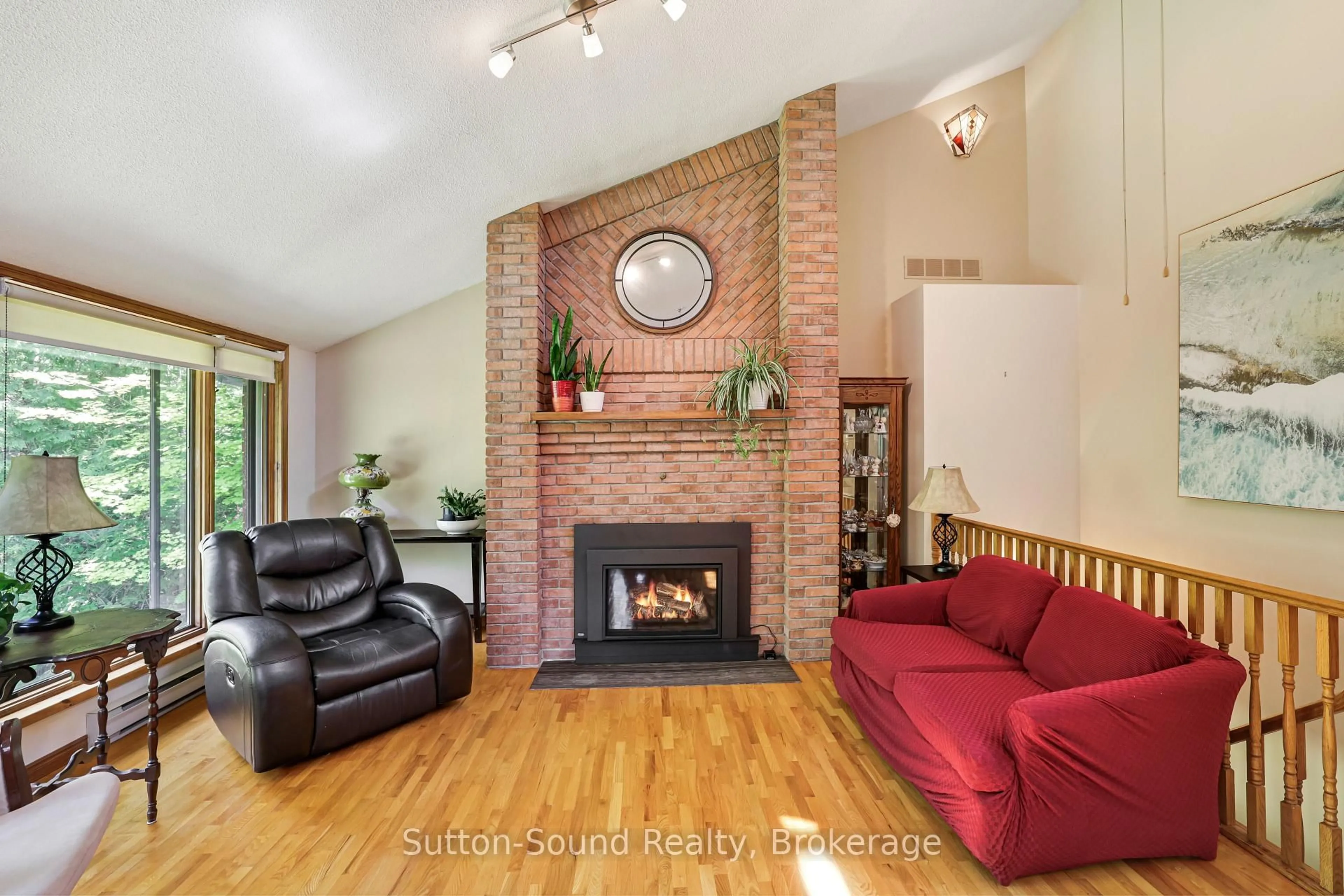 Living room with furniture, unknown for 42 CARSON LAKE Cres, South Bruce Peninsula Ontario N0H 2G0