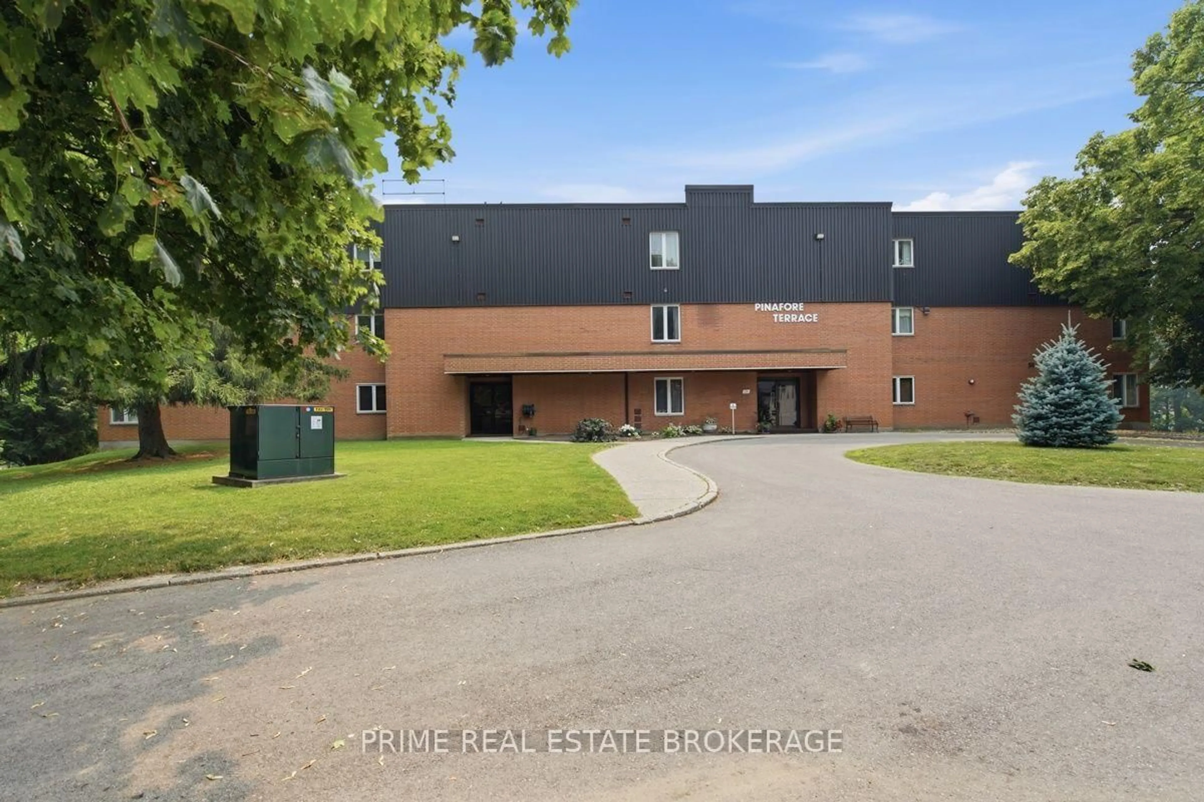Unknown for 125 Elm St #3, St. Thomas Ontario N5R 1H9