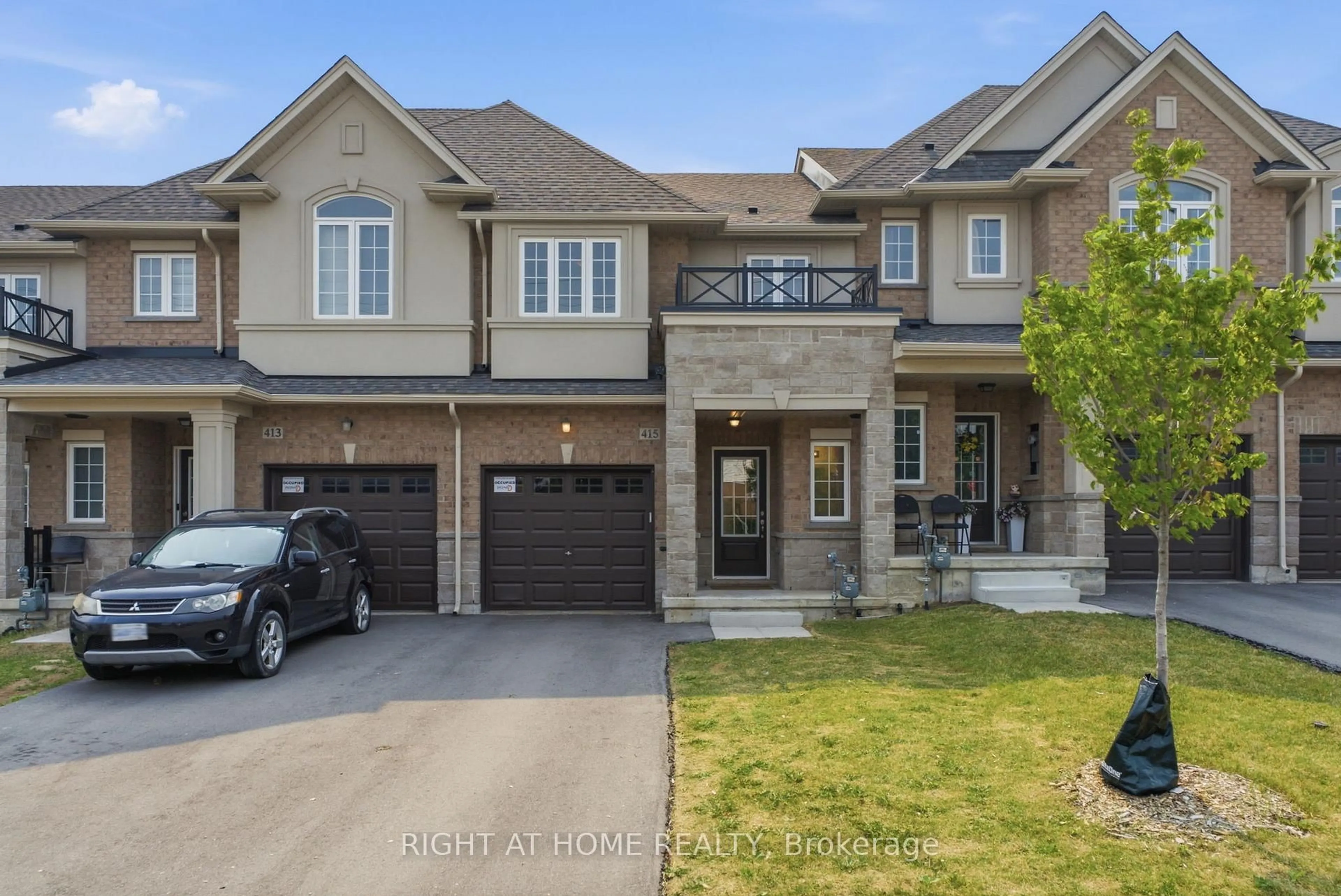 Home with brick exterior material, street for 415 East 16th St, Hamilton Ontario L9A 4K4