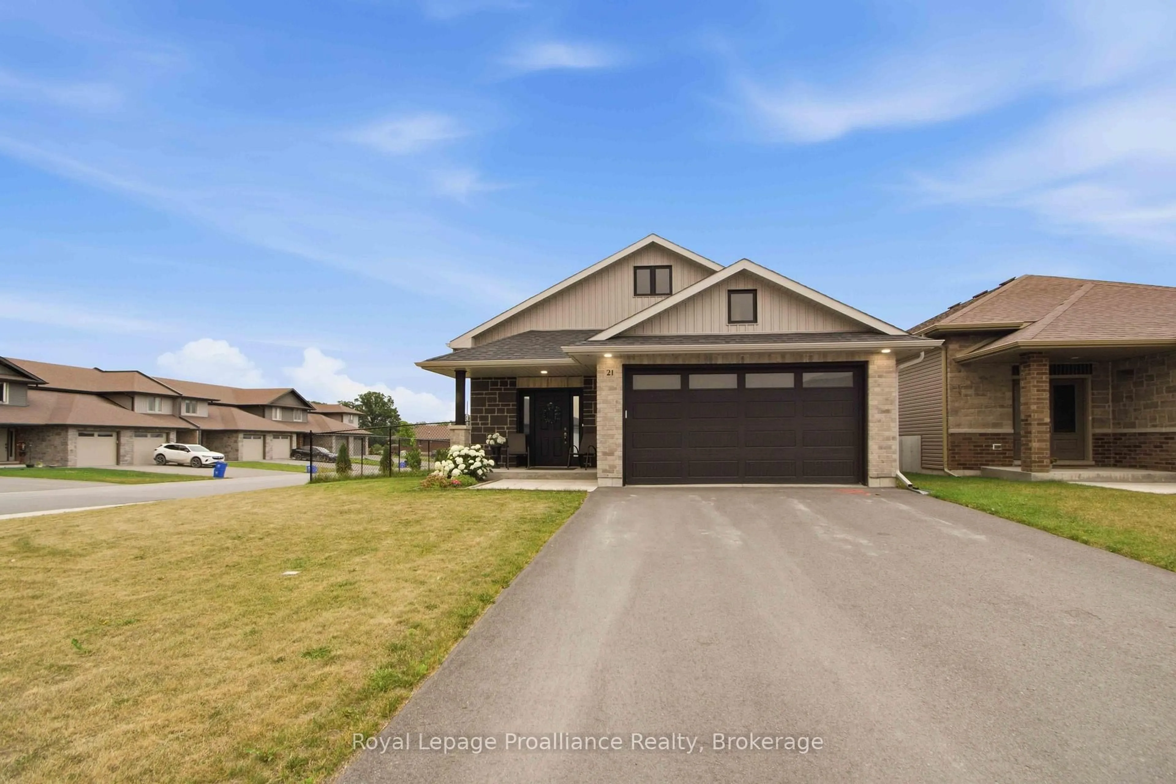 Unknown for 21 Cedar Park Cres, Quinte West Ontario K8V 0J1