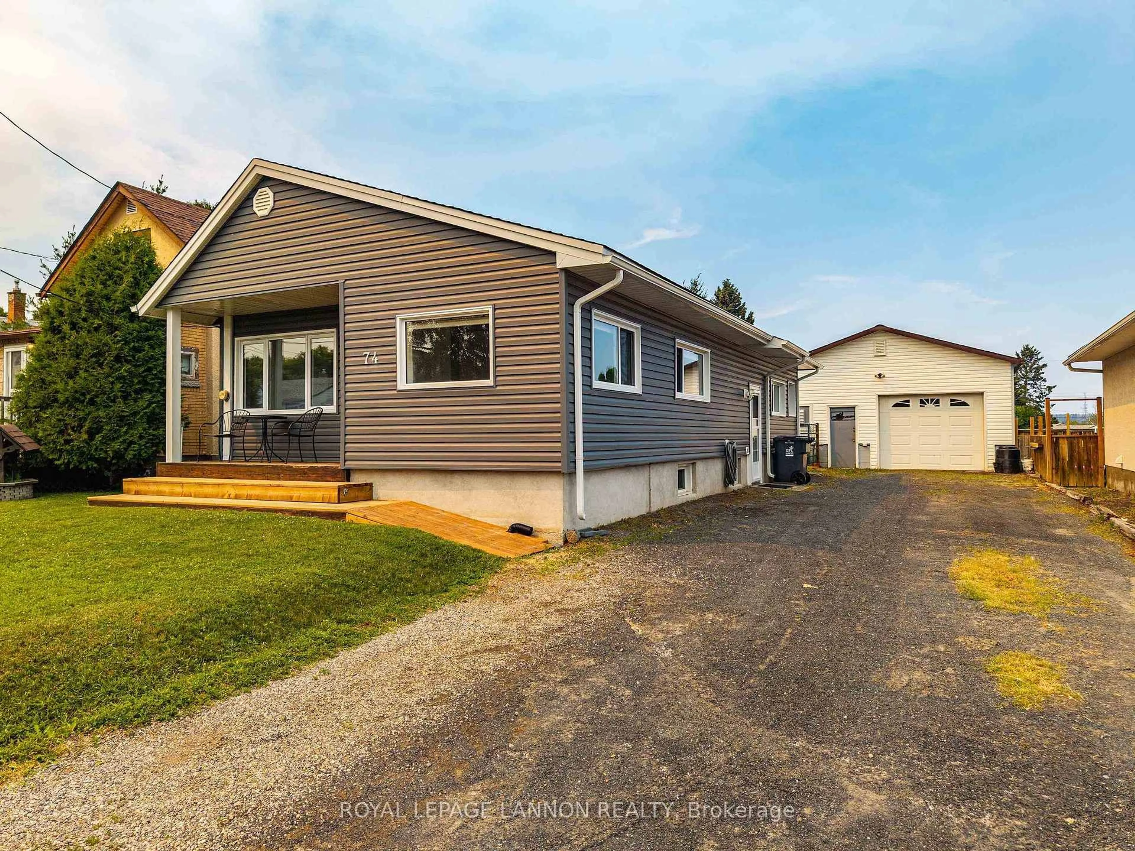 Home with vinyl exterior material, street for 74 MELVIN Ave, Thunder Bay Ontario P7A 7C4