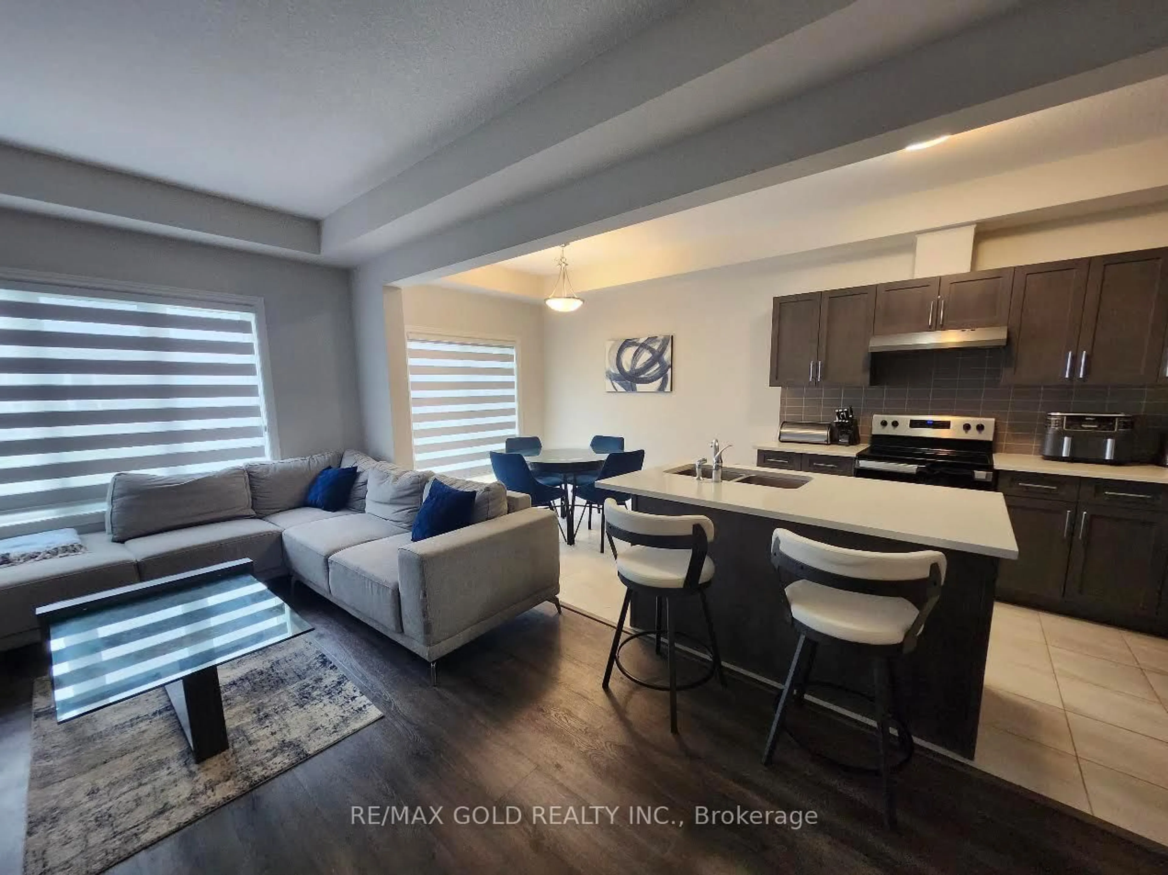 Open concept kitchen, unknown for 134 Sycamore St, Welland Ontario L3C 0H9