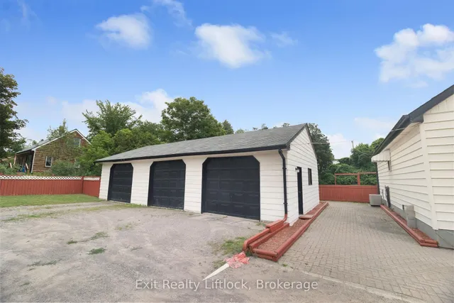 2 Edgewood Ave, Douro-Dummer 3