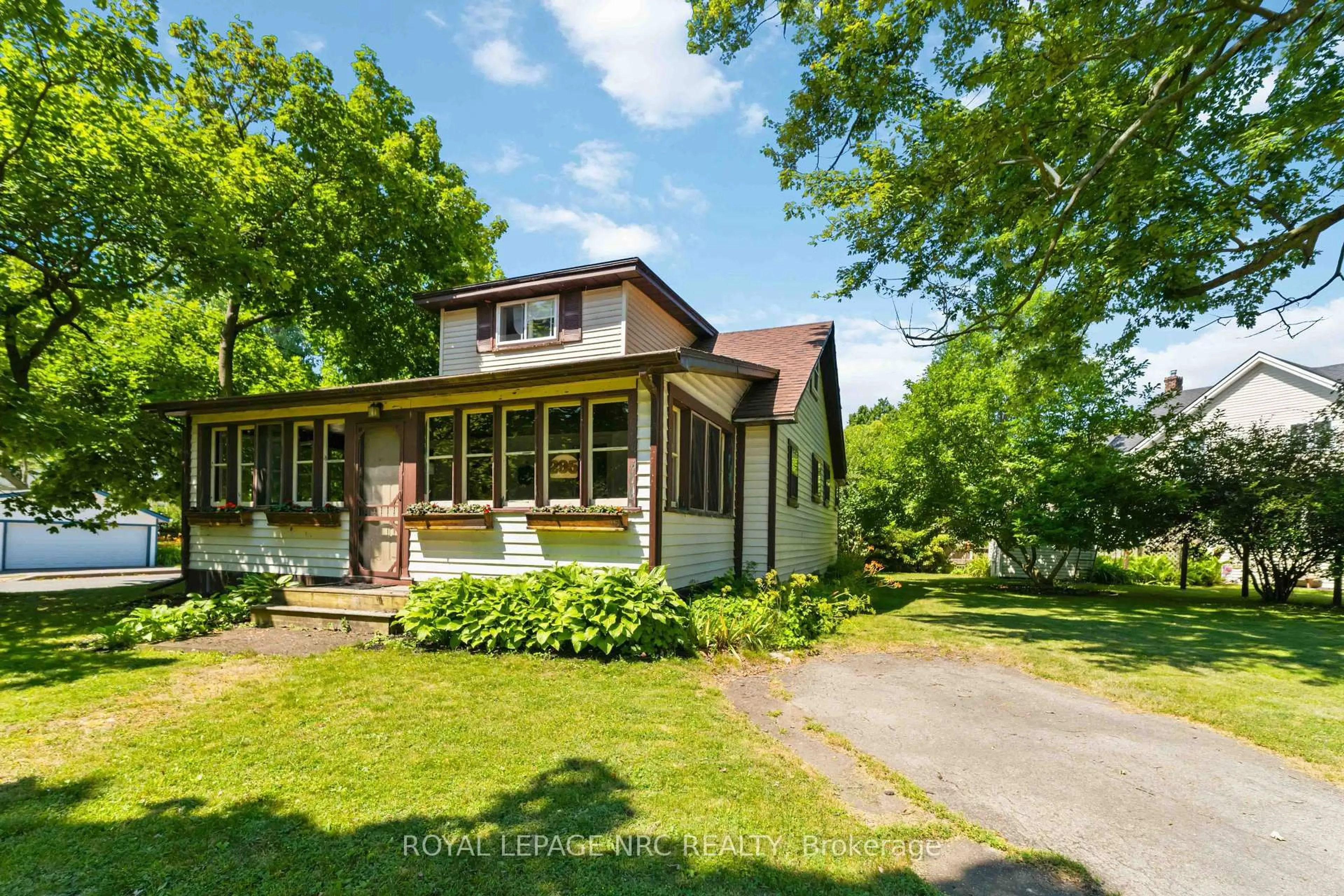 Unknown for 295 Leask Ave, Fort Erie Ontario L2A 4L3