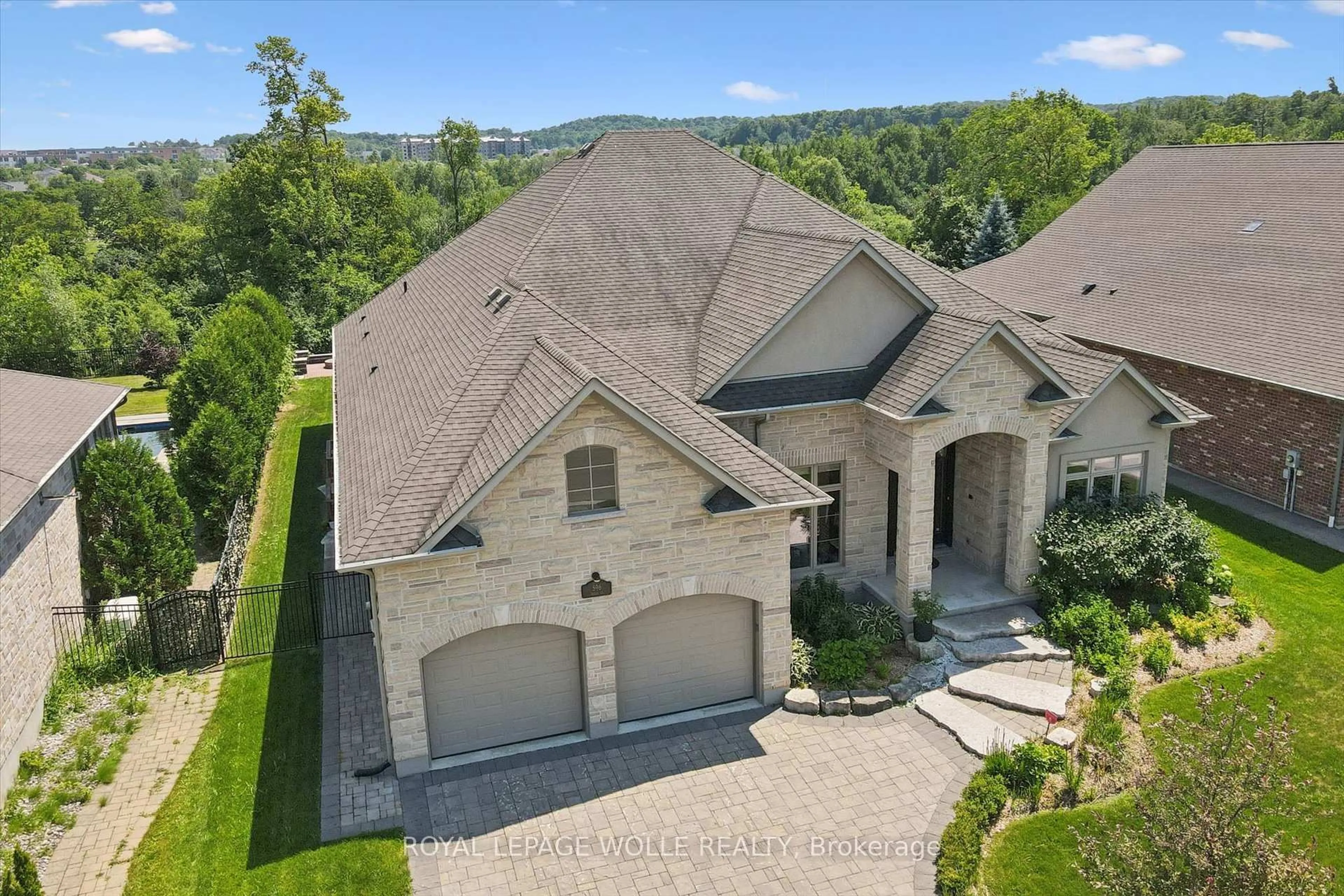 A pic from outside/outdoor area/front of a property/back of a property/a pic from drone, mountain view for 596 Regal Pl, Waterloo Ontario N2V 2G3