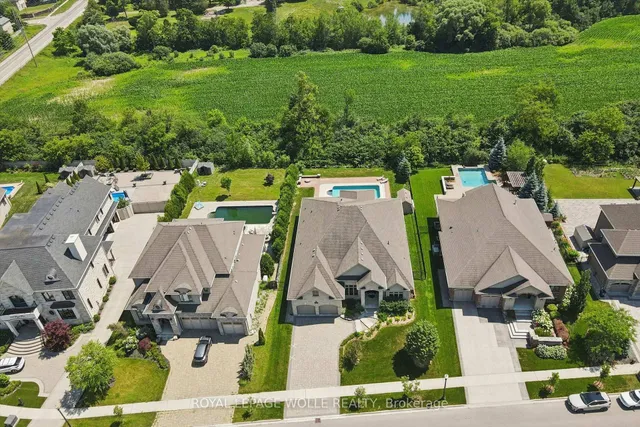 596 Regal Pl, Waterloo 2
