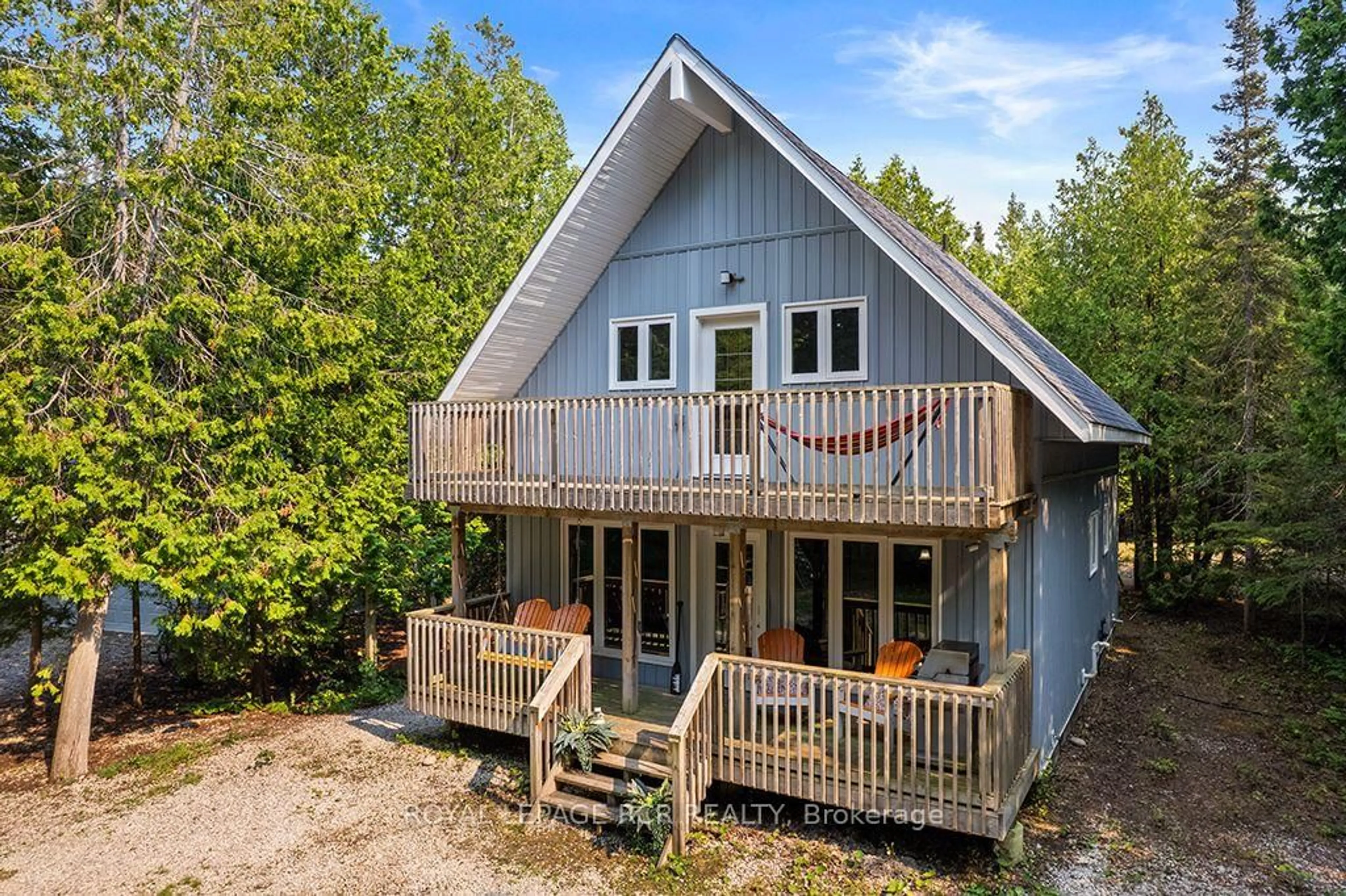 A pic from outside/outdoor area/front of a property/back of a property/a pic from drone, unknown for 10 Dunks Bay Rd, Northern Bruce Peninsula Ontario N0H 2R0