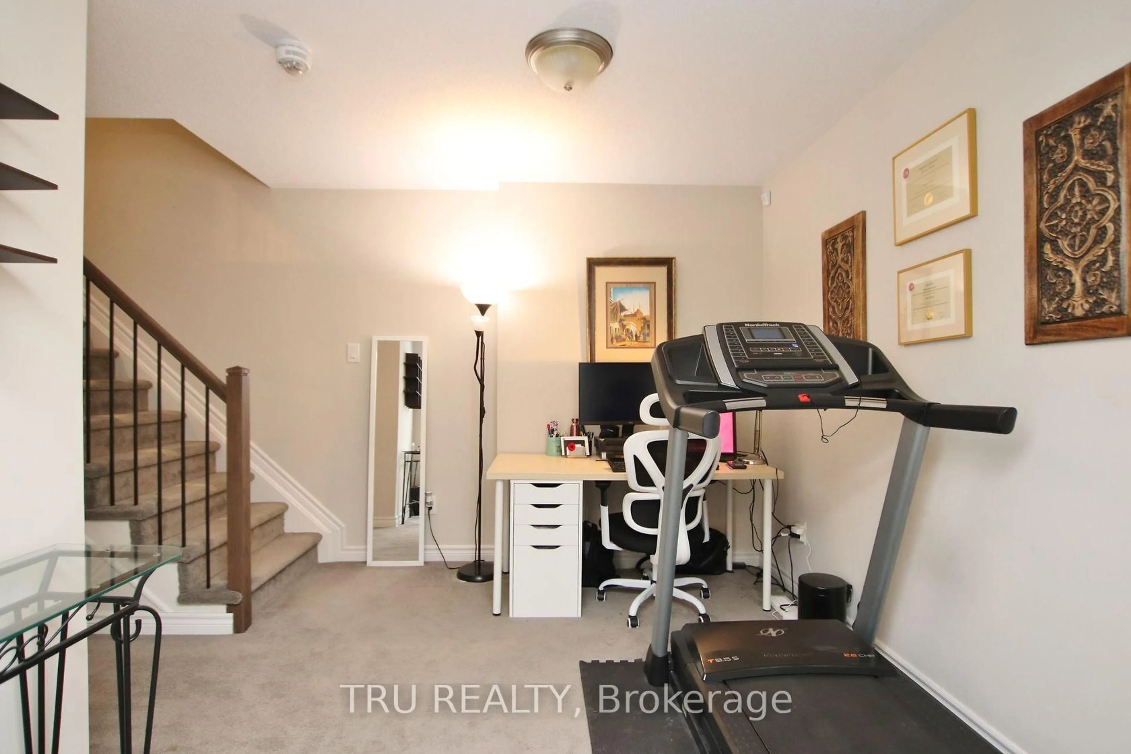 Gym or fitness room for 304 Malmo Private, Ottawa Ontario K4M 0E2