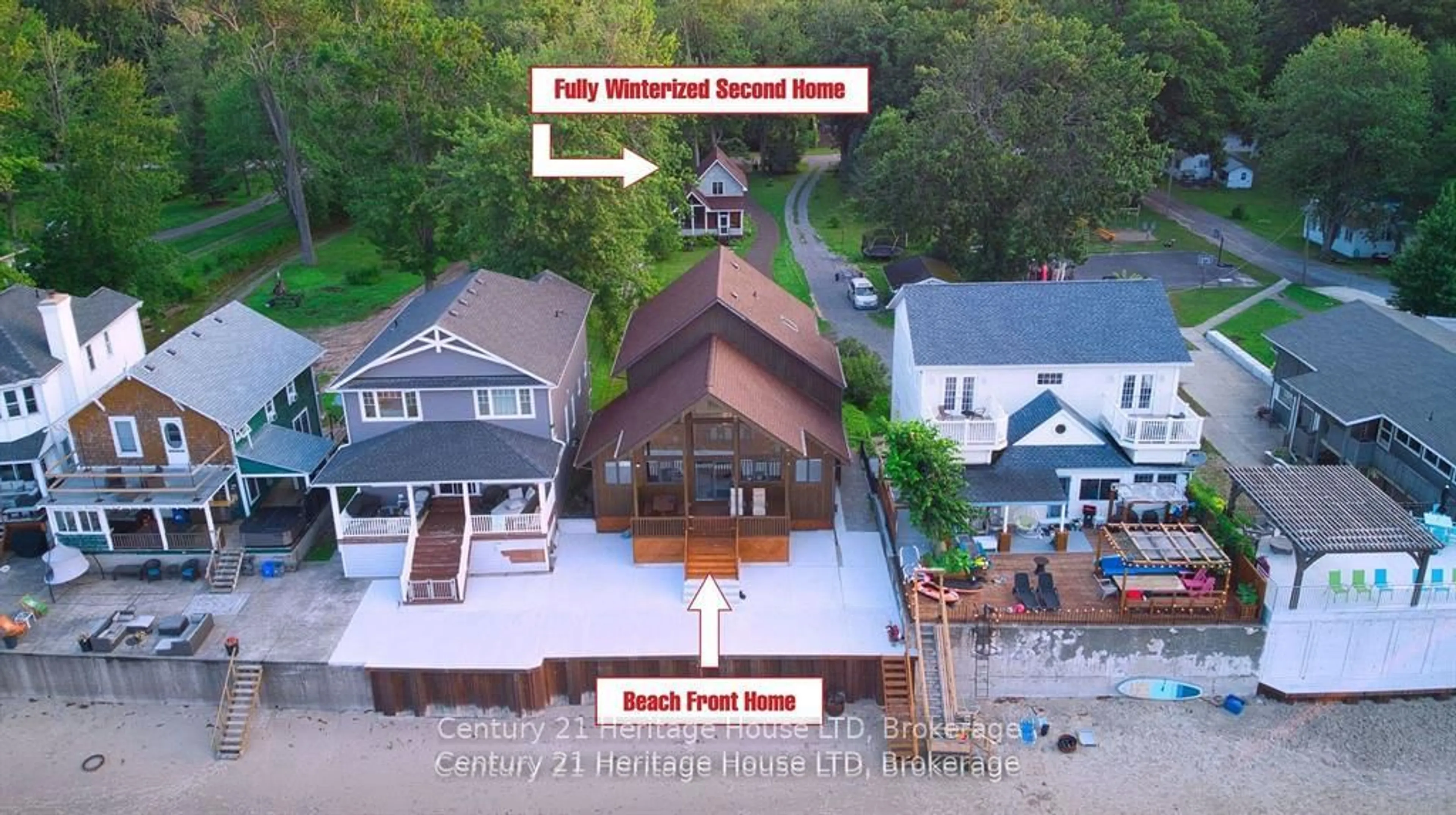 A pic from outside/outdoor area/front of a property/back of a property/a pic from drone, street for 4337 ERIE RD Rd, Fort Erie Ontario L0S 1B0