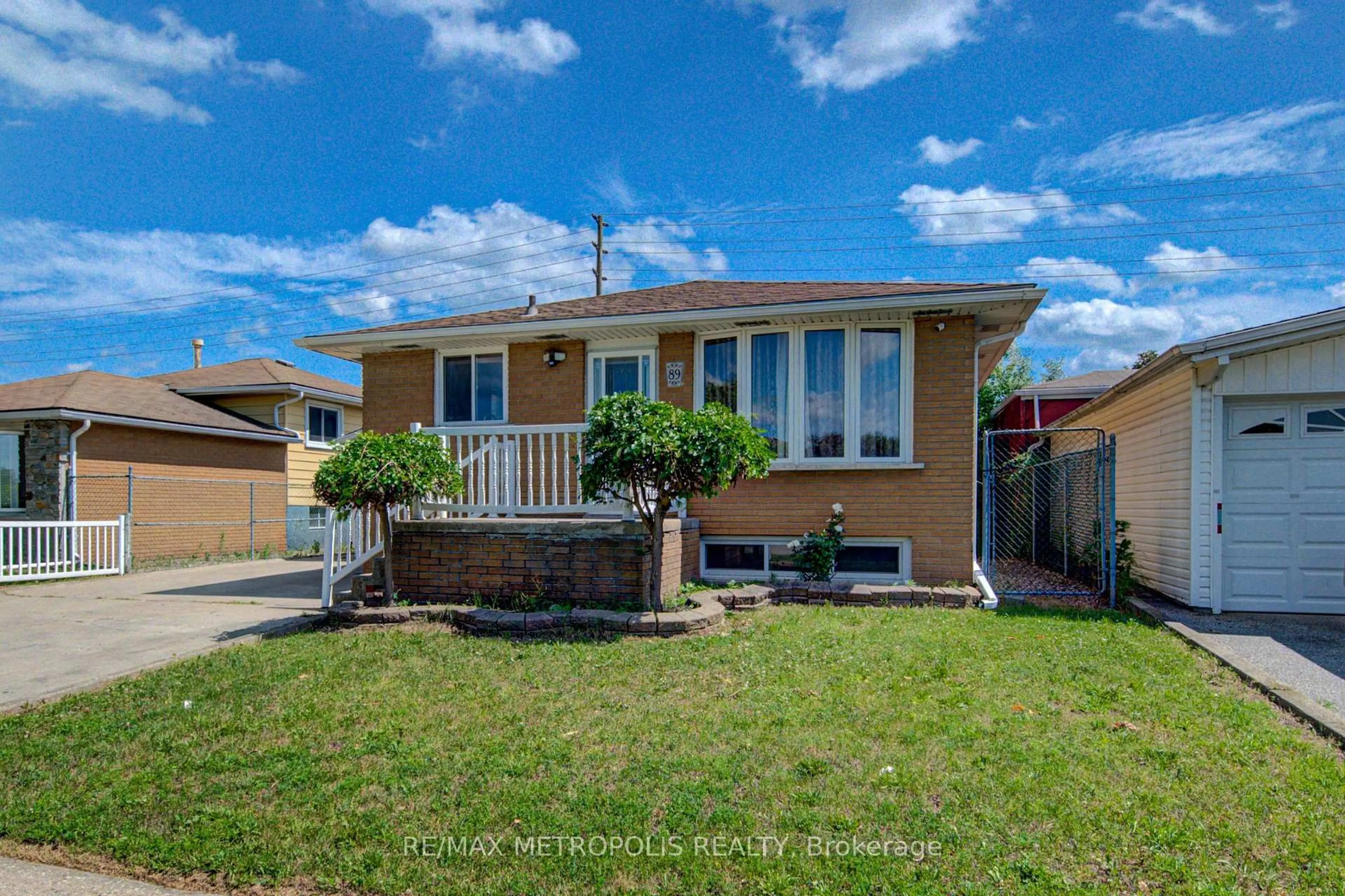 Home with vinyl exterior material, street for 89 Winter Ave, Cambridge Ontario N1R 6G8