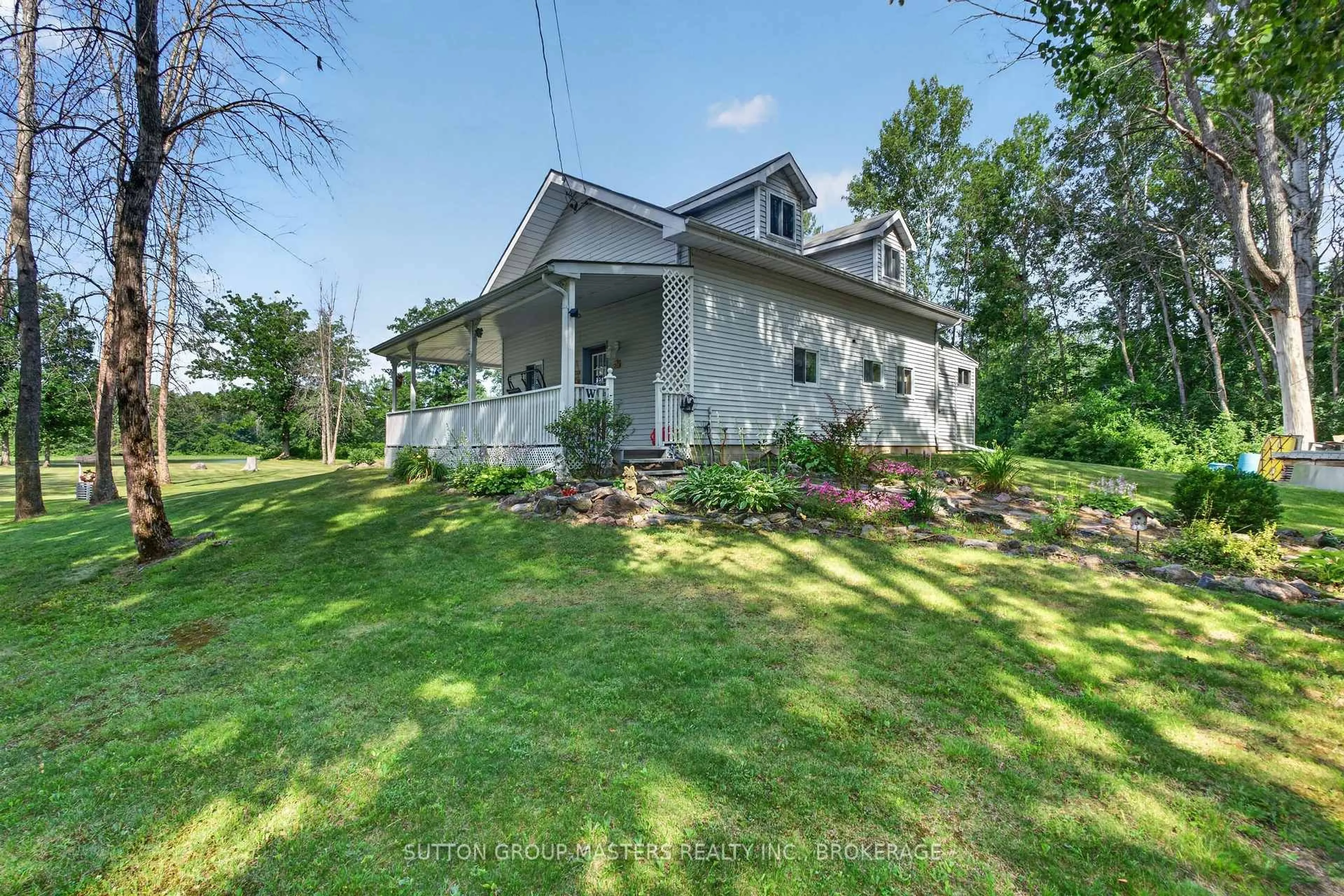 A pic from outside/outdoor area/front of a property/back of a property/a pic from drone, unknown for 111 Wannamaker Lane, Tweed Ontario K0K 3J0