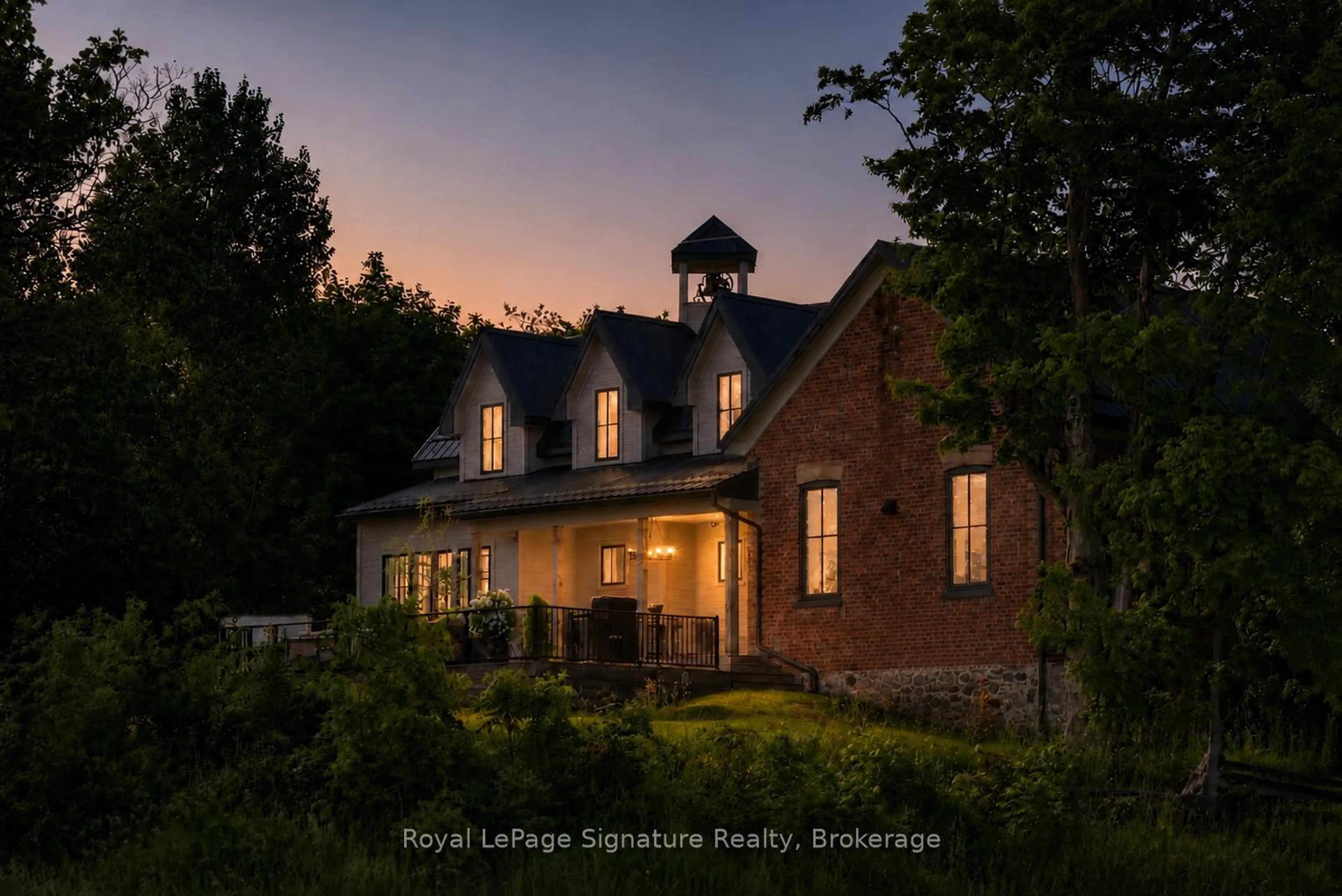 Home with brick exterior material, unknown for 356598 The Blue Mountains- Euphrasia, Grey Highlands Ontario N0H 1J0