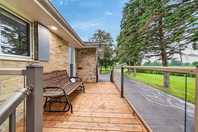 1155 County Road 4, Prince Edward County 5