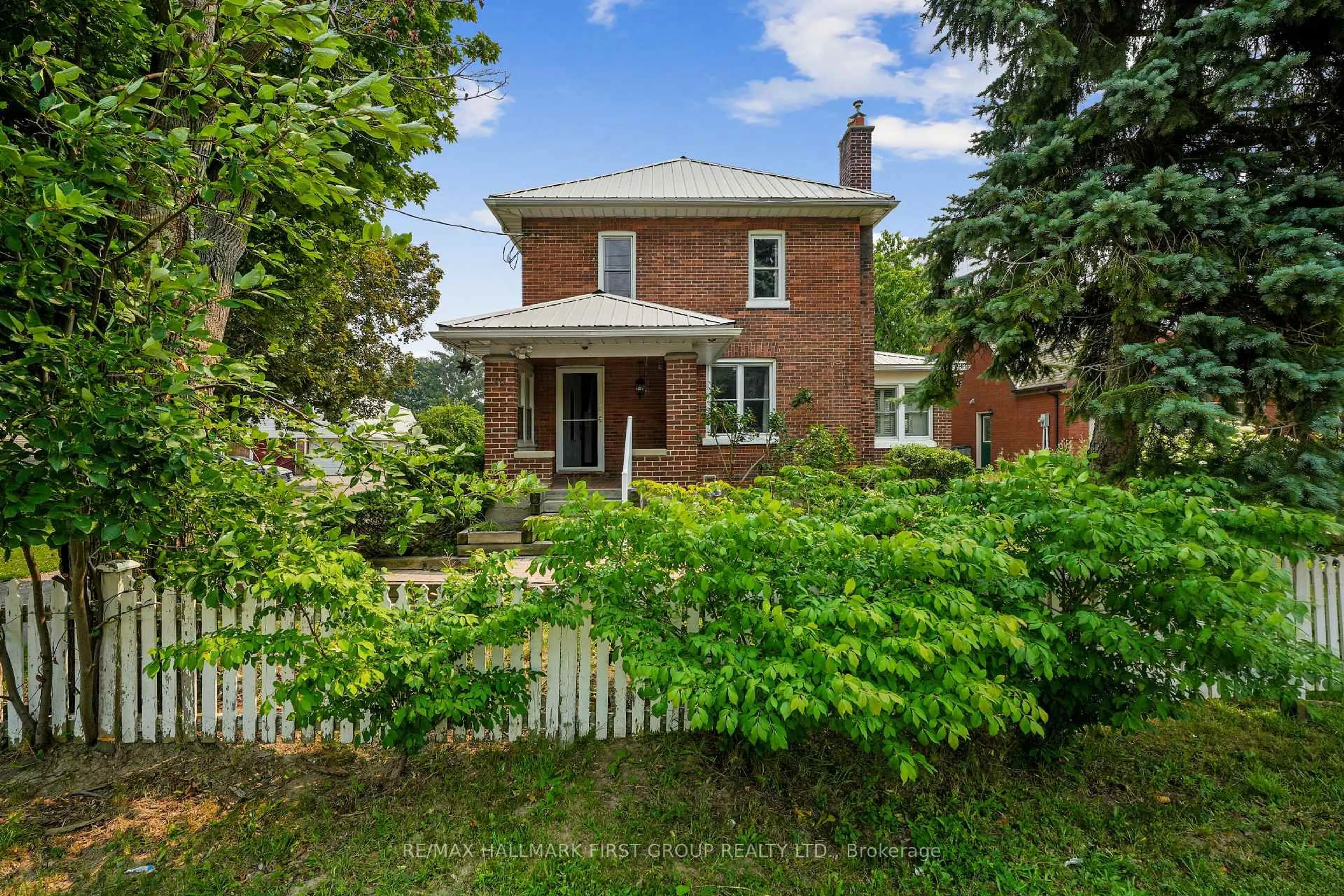 Home with brick exterior material, street for 89 Rose Glen Rd, Port Hope Ontario L1A 3V6