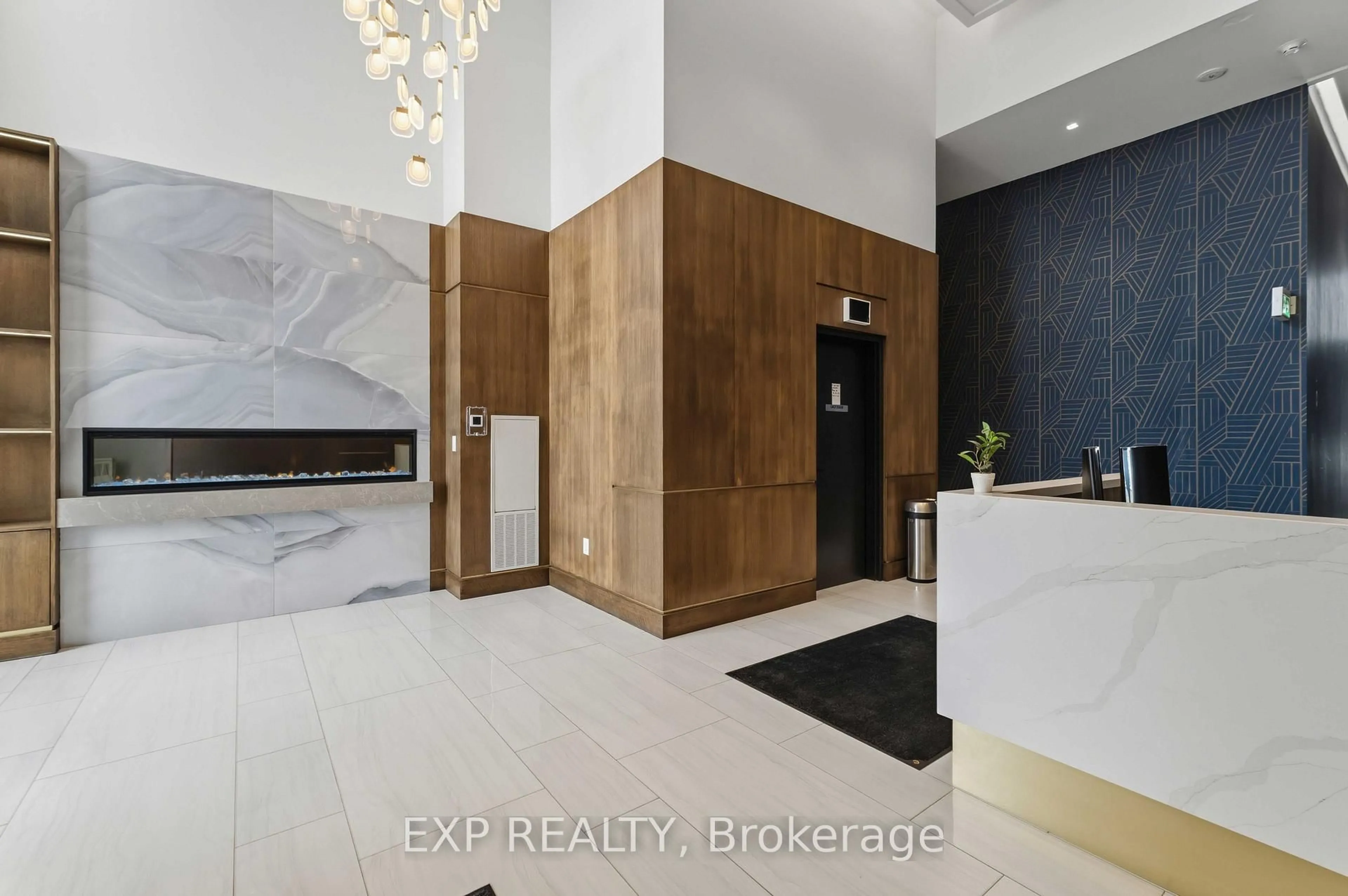 Lobby for 2782 Barton St #1505, Hamilton Ontario L8E 2J8