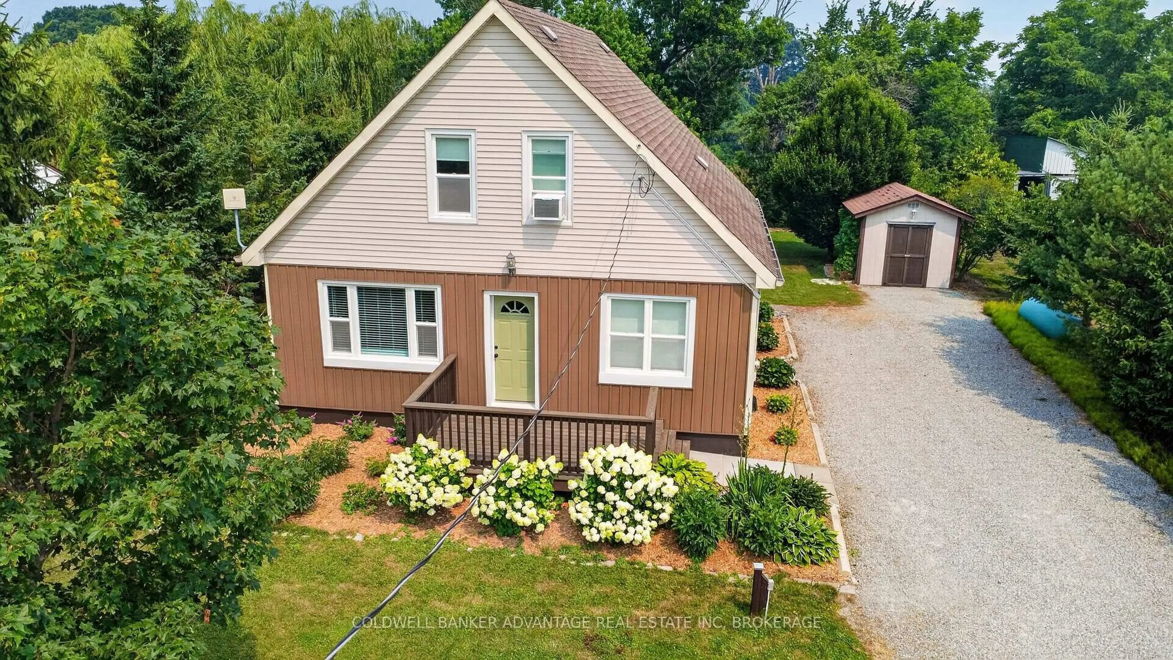 A pic from outside/outdoor area/front of a property/back of a property/a pic from drone, street for 81360 REGIONAL ROAD 27 Rd, Wainfleet Ontario L0S 1V0